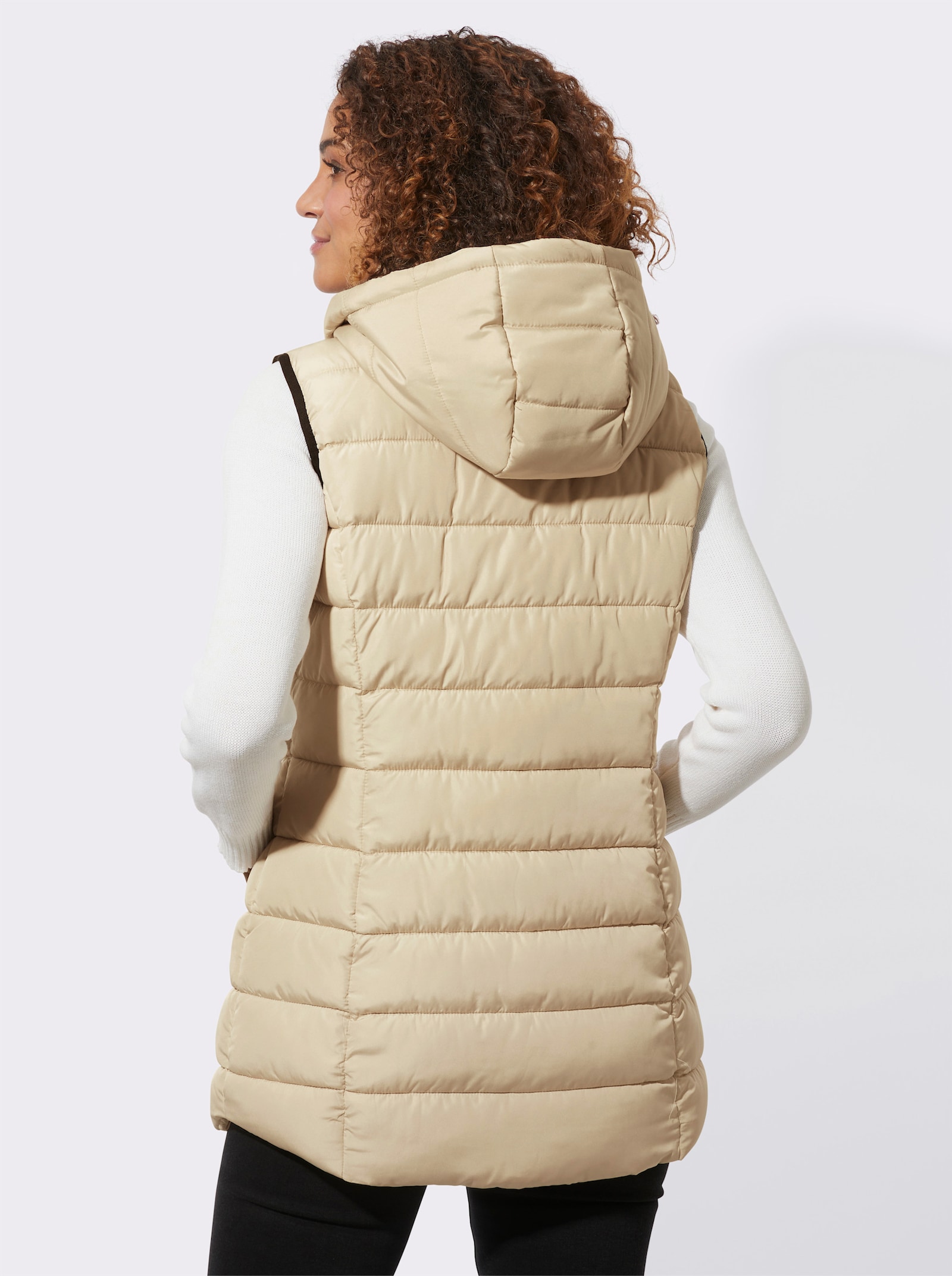 Steppweste mit abzippbarer Kapuze - sand