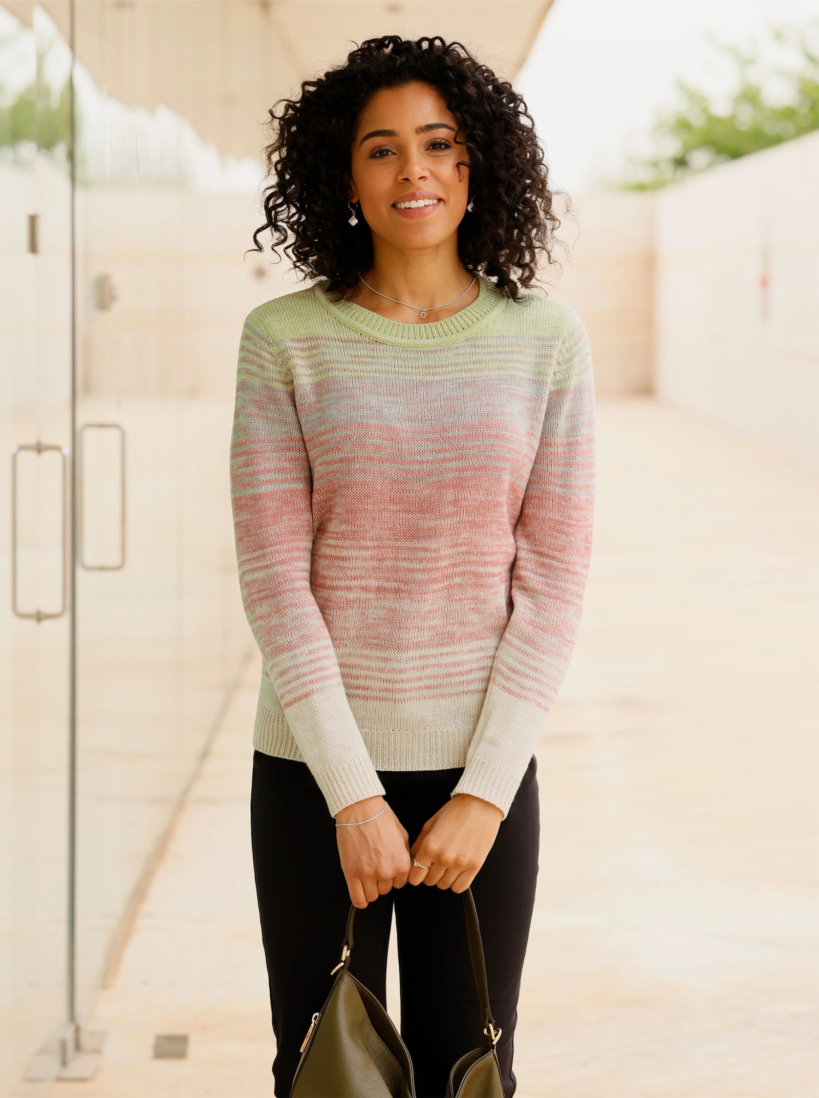 Pullover met lange mouwen en ronde hals - lindegroen/rozenhout gedessineerd