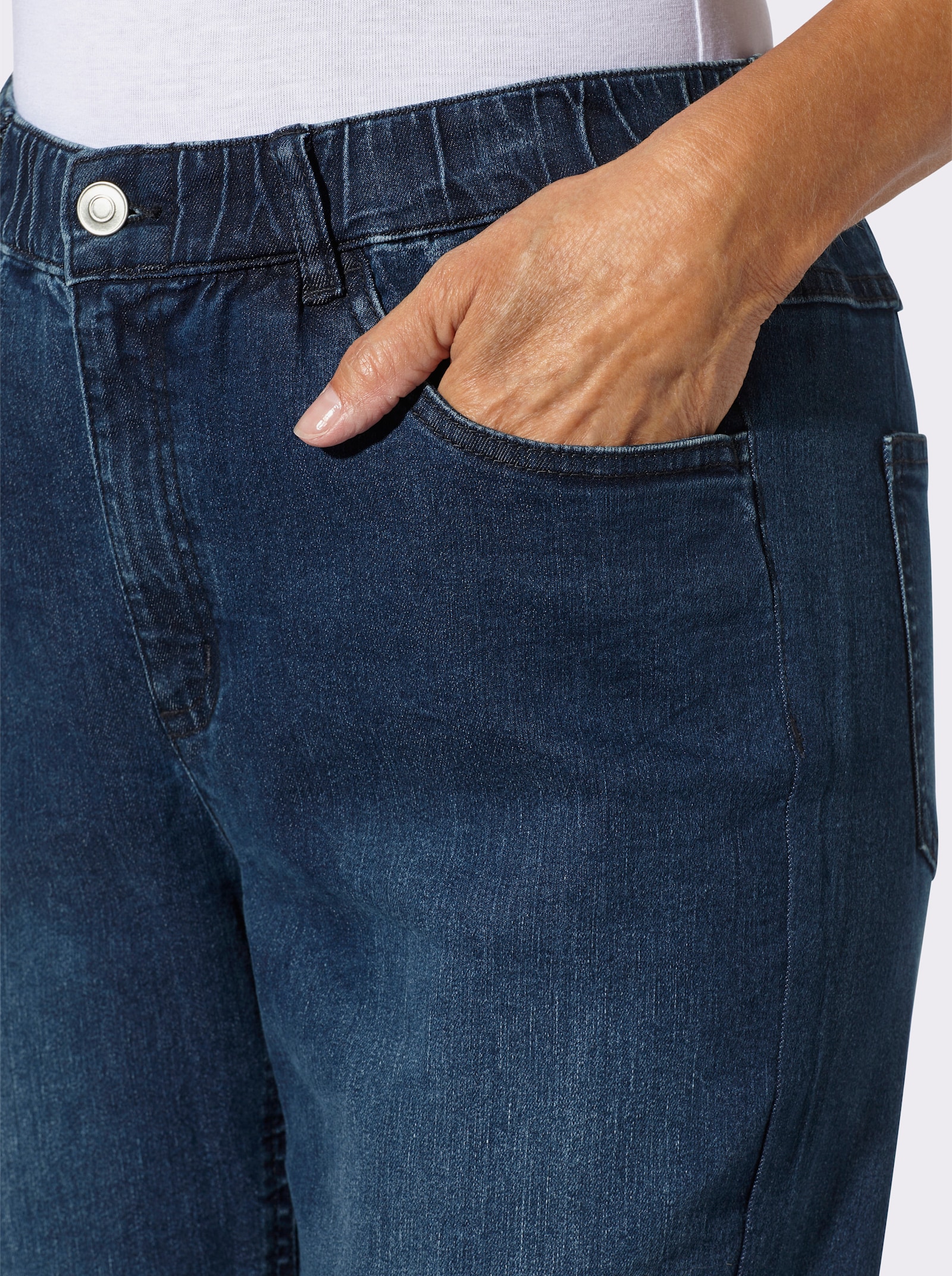 Jeans mit weitem Bein und Schlitz - blue-stone-washed