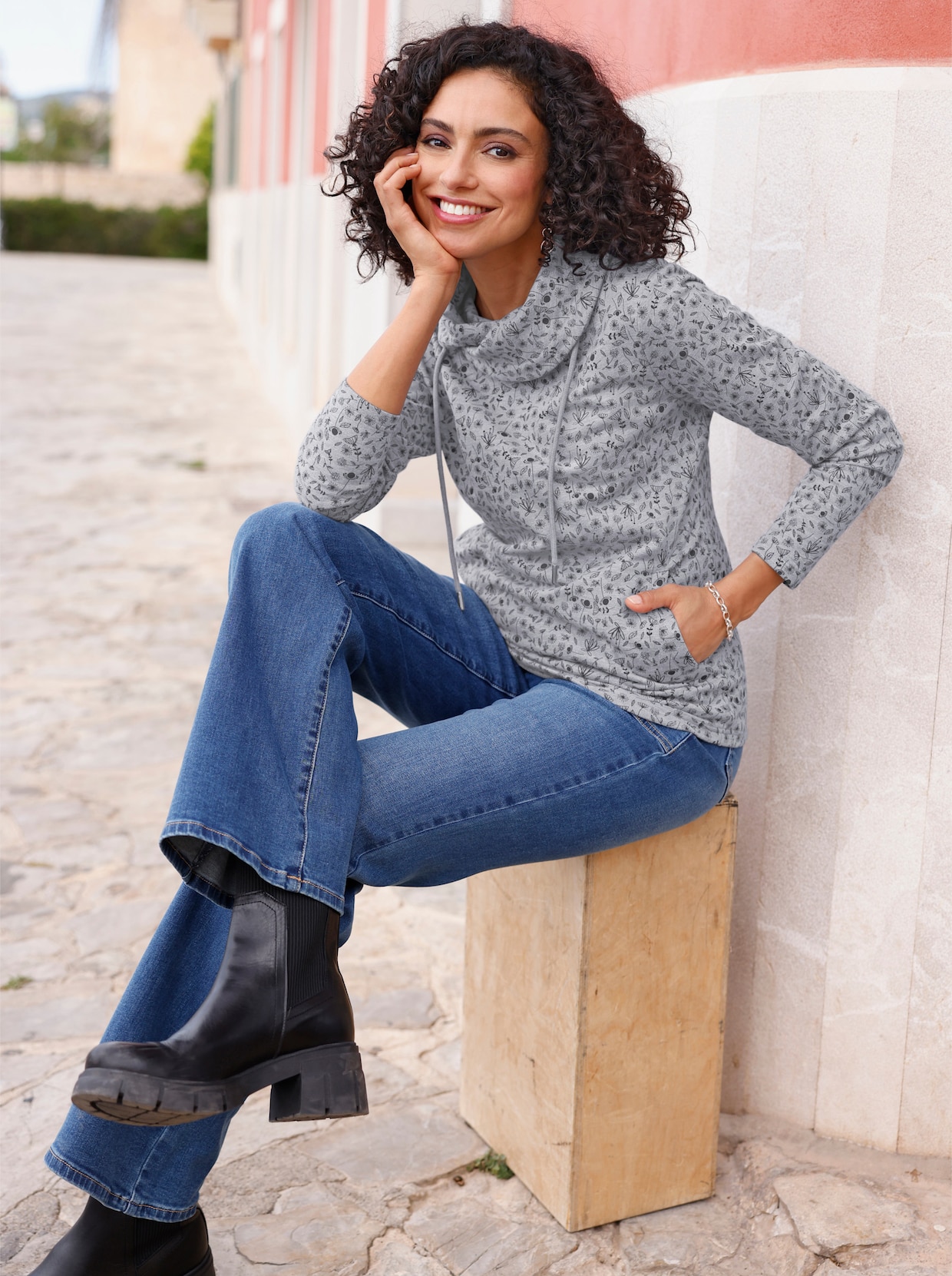 Sweatshirt mit überlappenden Rollkragen - grau-graphit-bedruckt