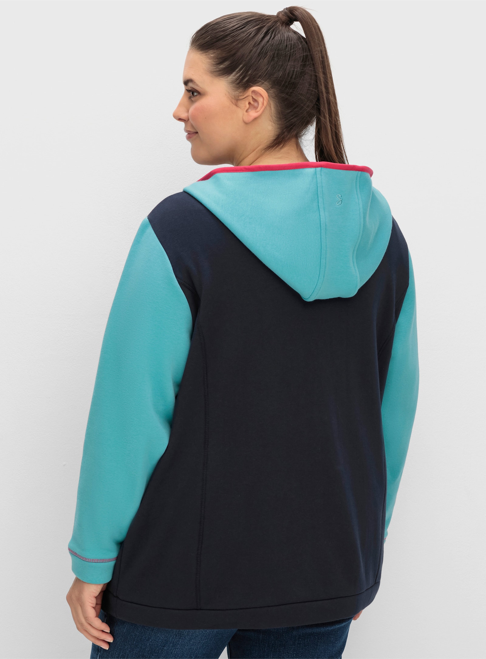 sheego Funktionsjacke in atmungsaktiver Fleece-Qualität - tiefblau
