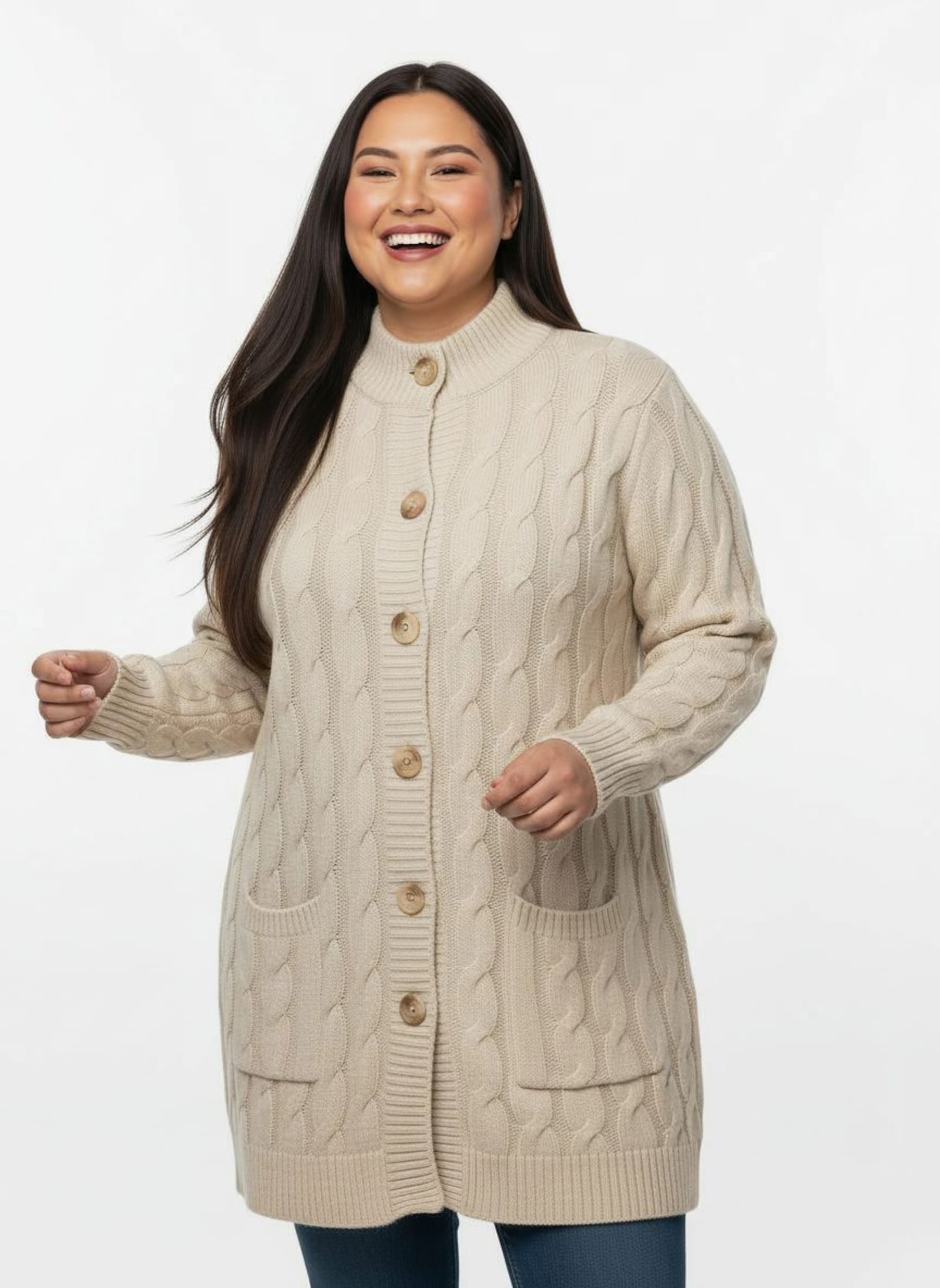 Longstrickjacke mit Zopf-Strickmuster - sand