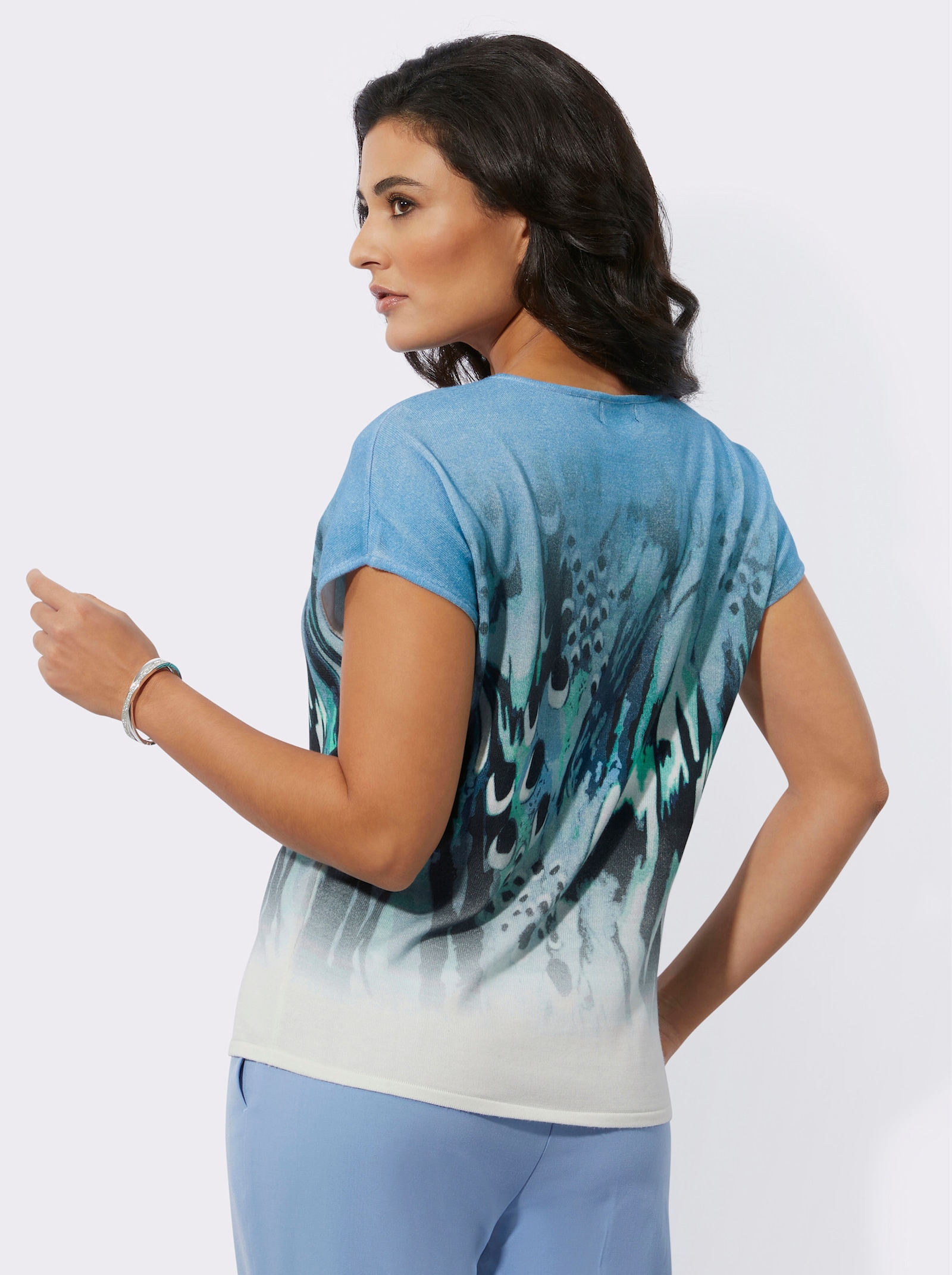 Rundhalspullover im wertigen Baumwoll-Lyocell-Mix - ecru-himmelblau-bedruckt