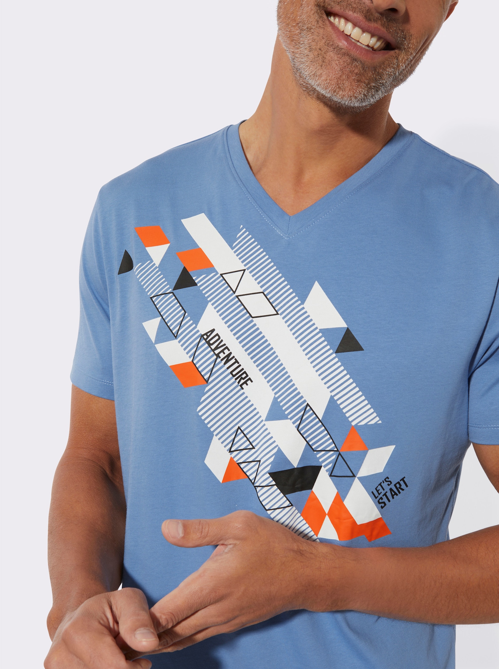 Tričko s krátkymi rukávmi a umiestnenou potlačou - jemná modrá