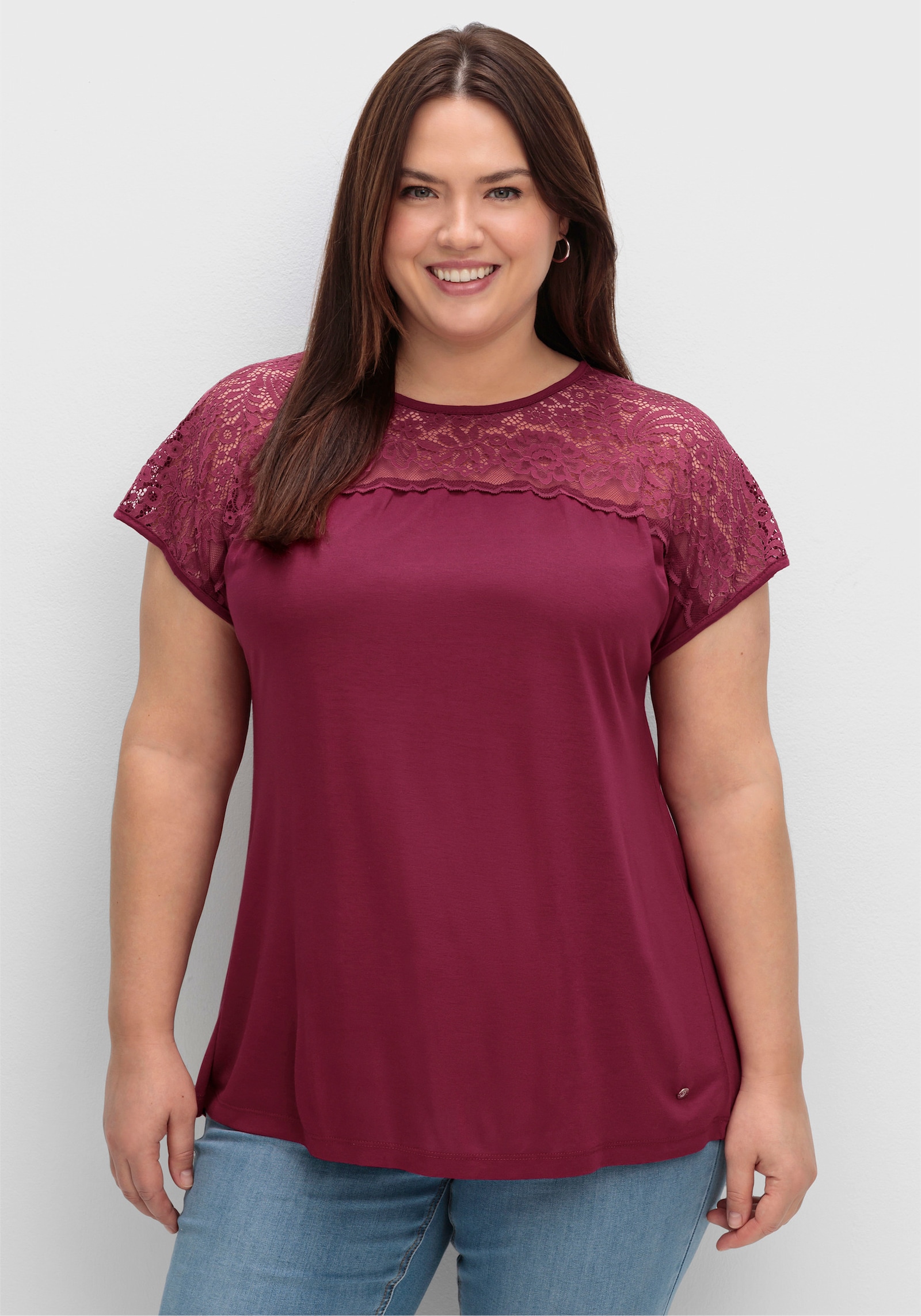 sheego Spitzenshirt in A-Linie - beere