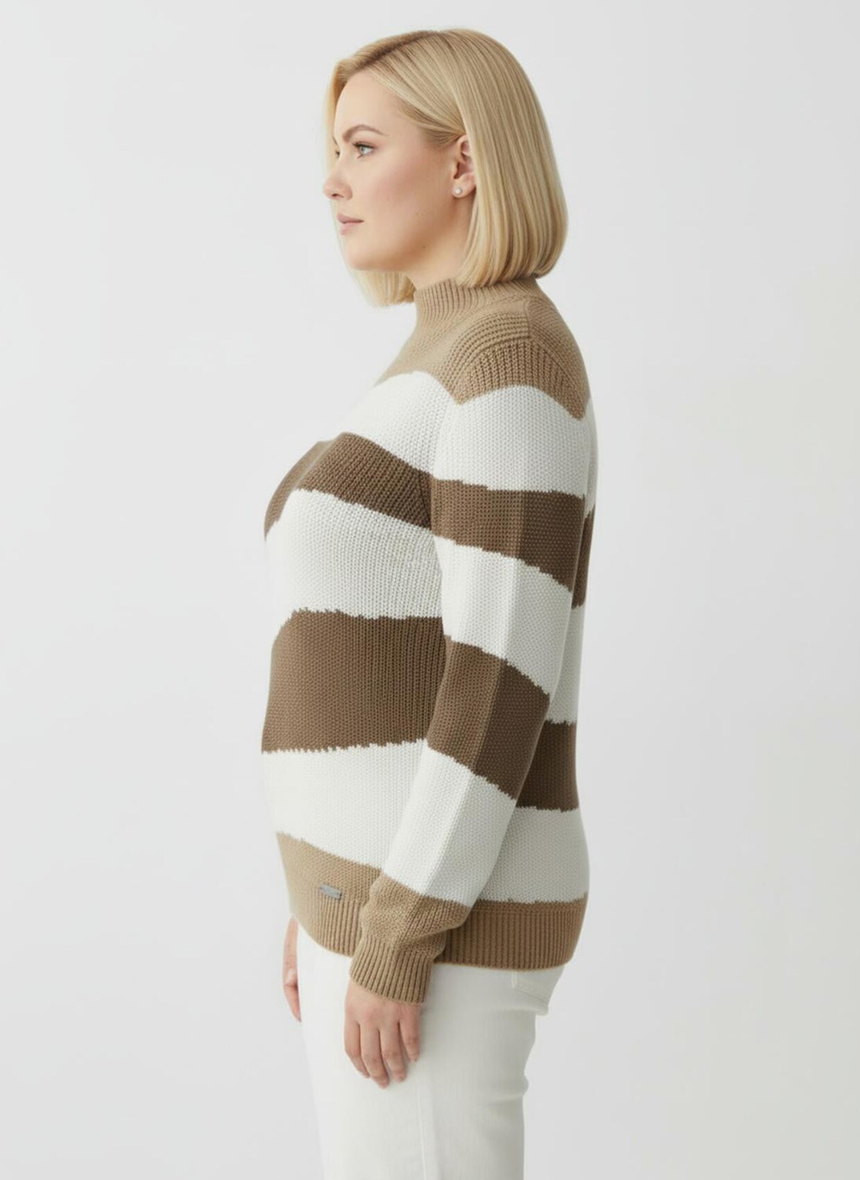 Stehkragenpullover mit Intarsienstrick-Muster - braun-ecru-gemustert