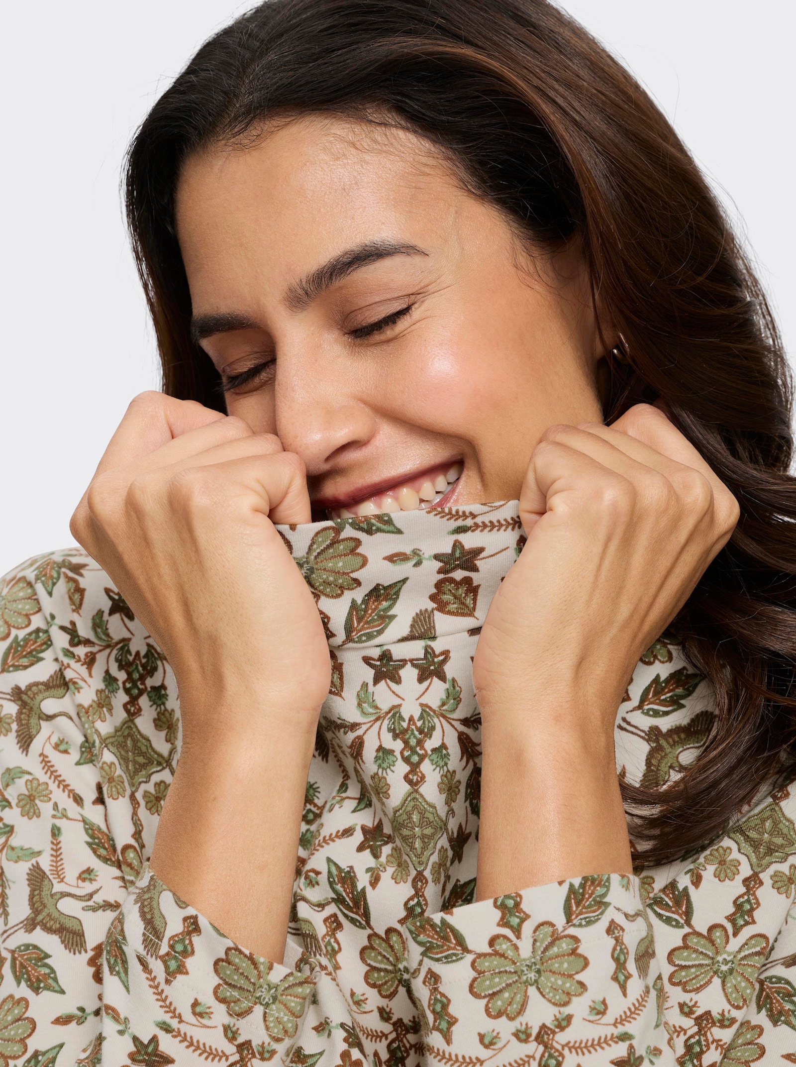 Stehkragenshirt - schilf-champagner-bedruckt