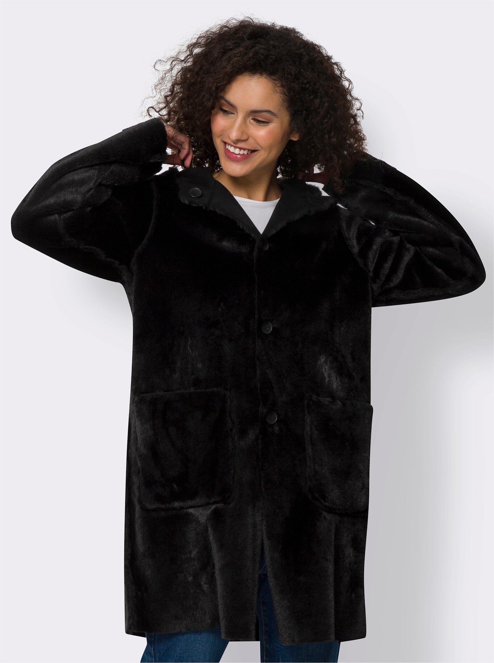 heine Fellimitatmantel mit Kapuze - schwarz