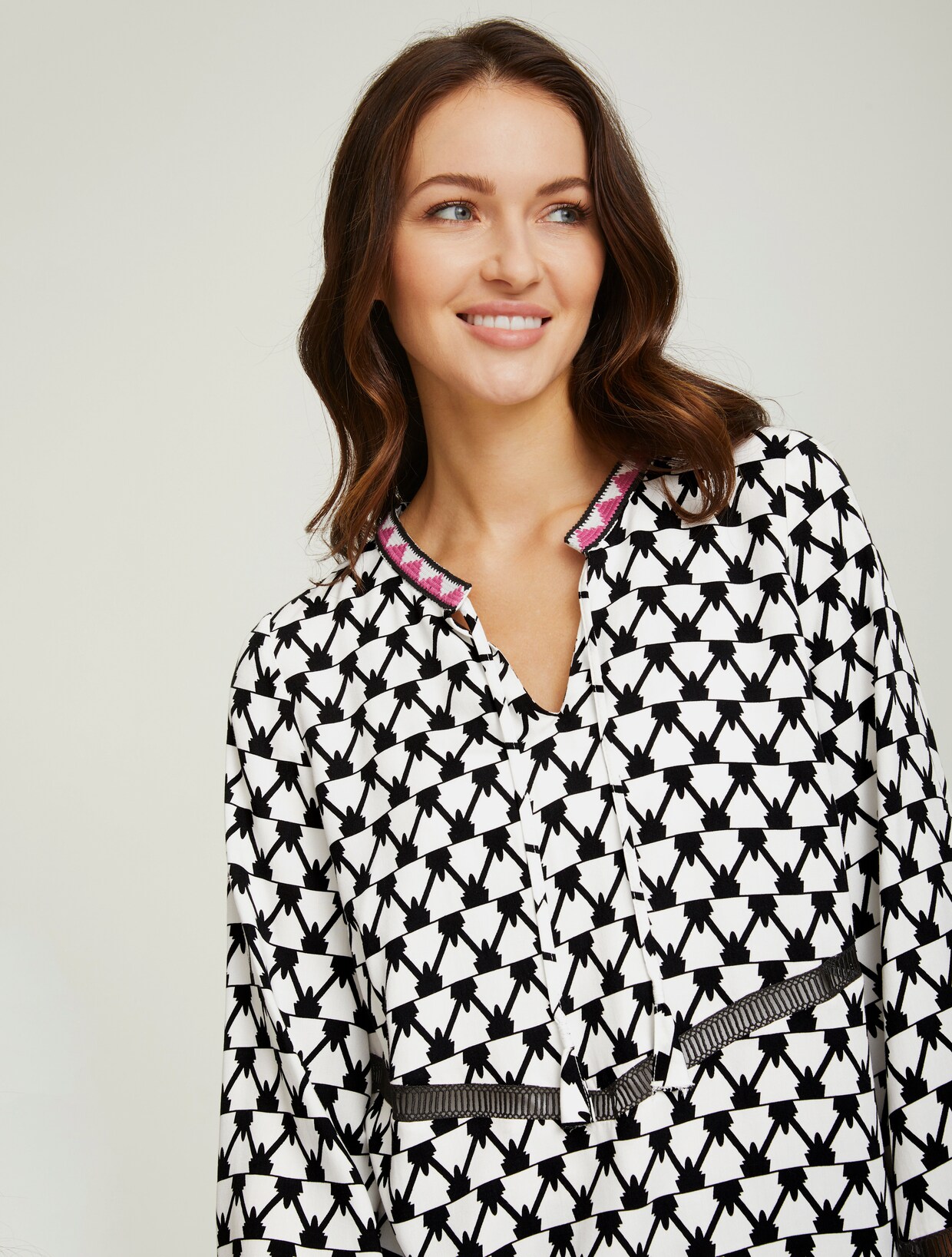 heine Druckbluse - schwarz-weiß