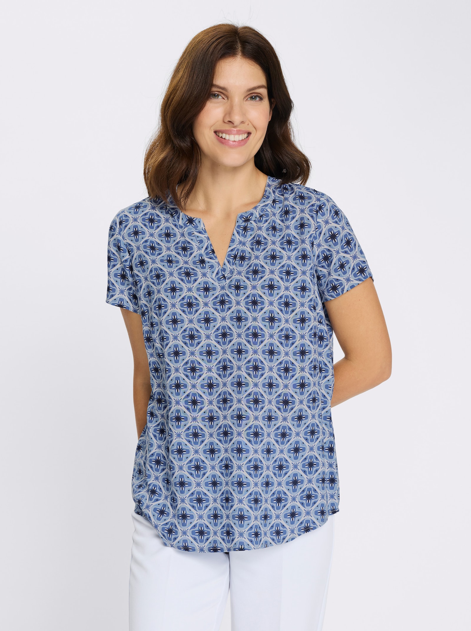 Schlupfbluse mit leicht abgerundetem Saum - jeansblau-ecru-bedruckt