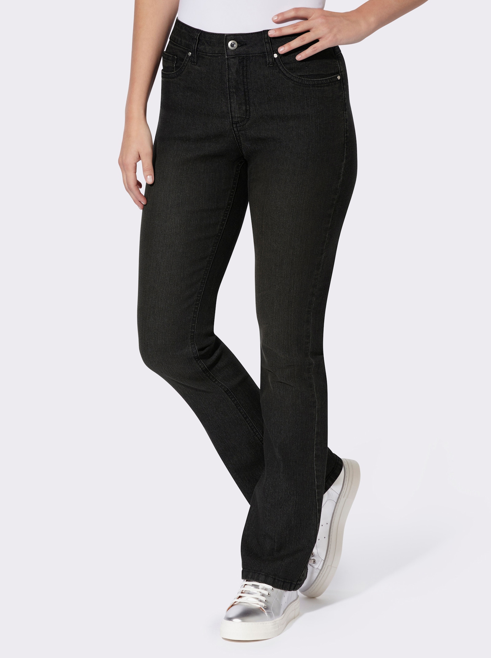 Bootcut-Jeans mit Passformsattel - graphit-denim