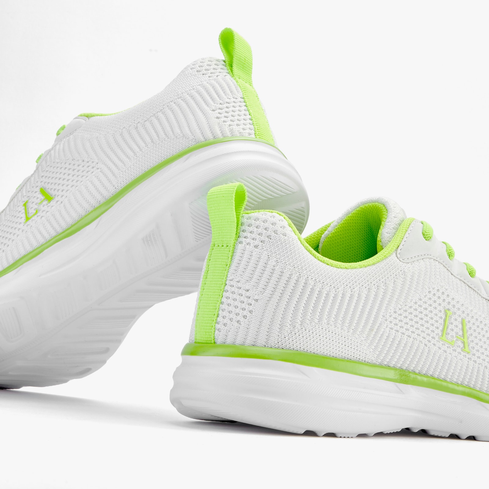 LASCANA Sneaker - weiß/limone