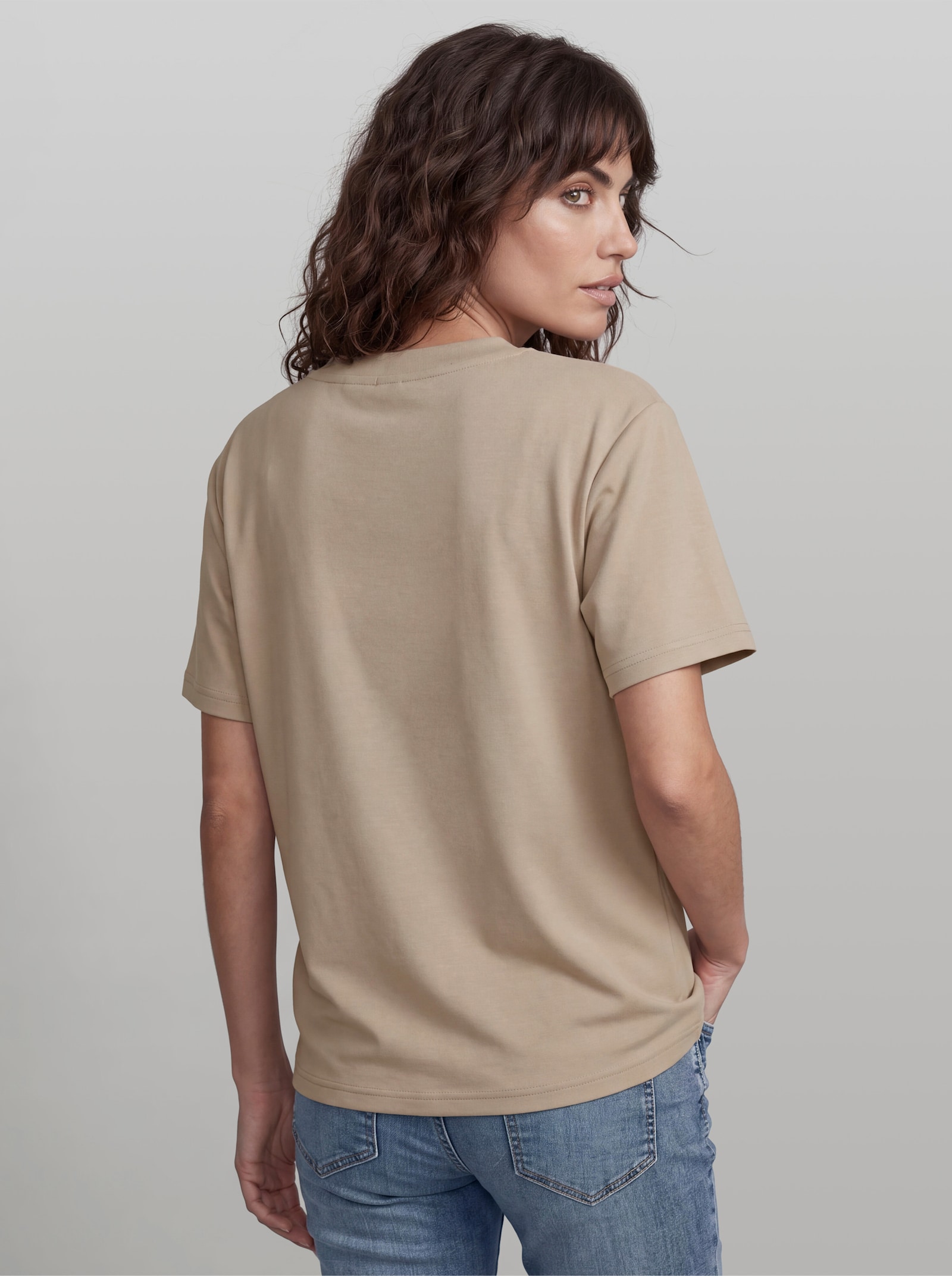 heine Sweatshirt mit Stern-Applikation - beige