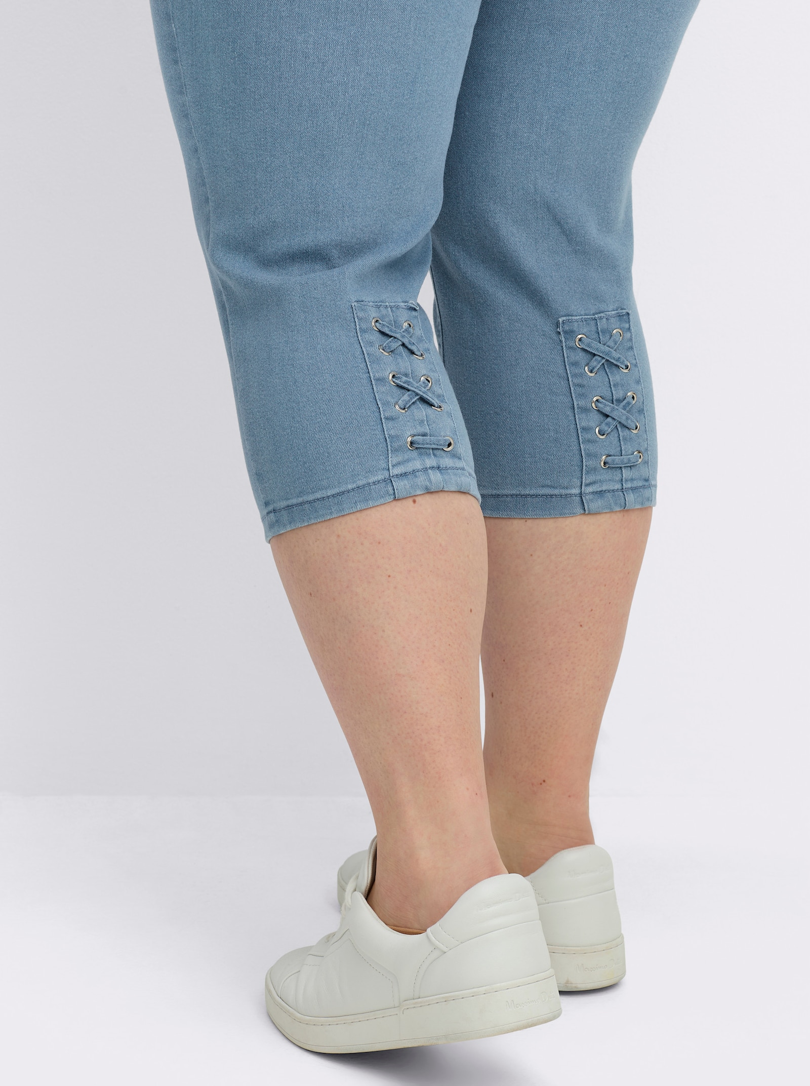 3/4-Jeans mit Bändchen-Verzierung - blue-bleached