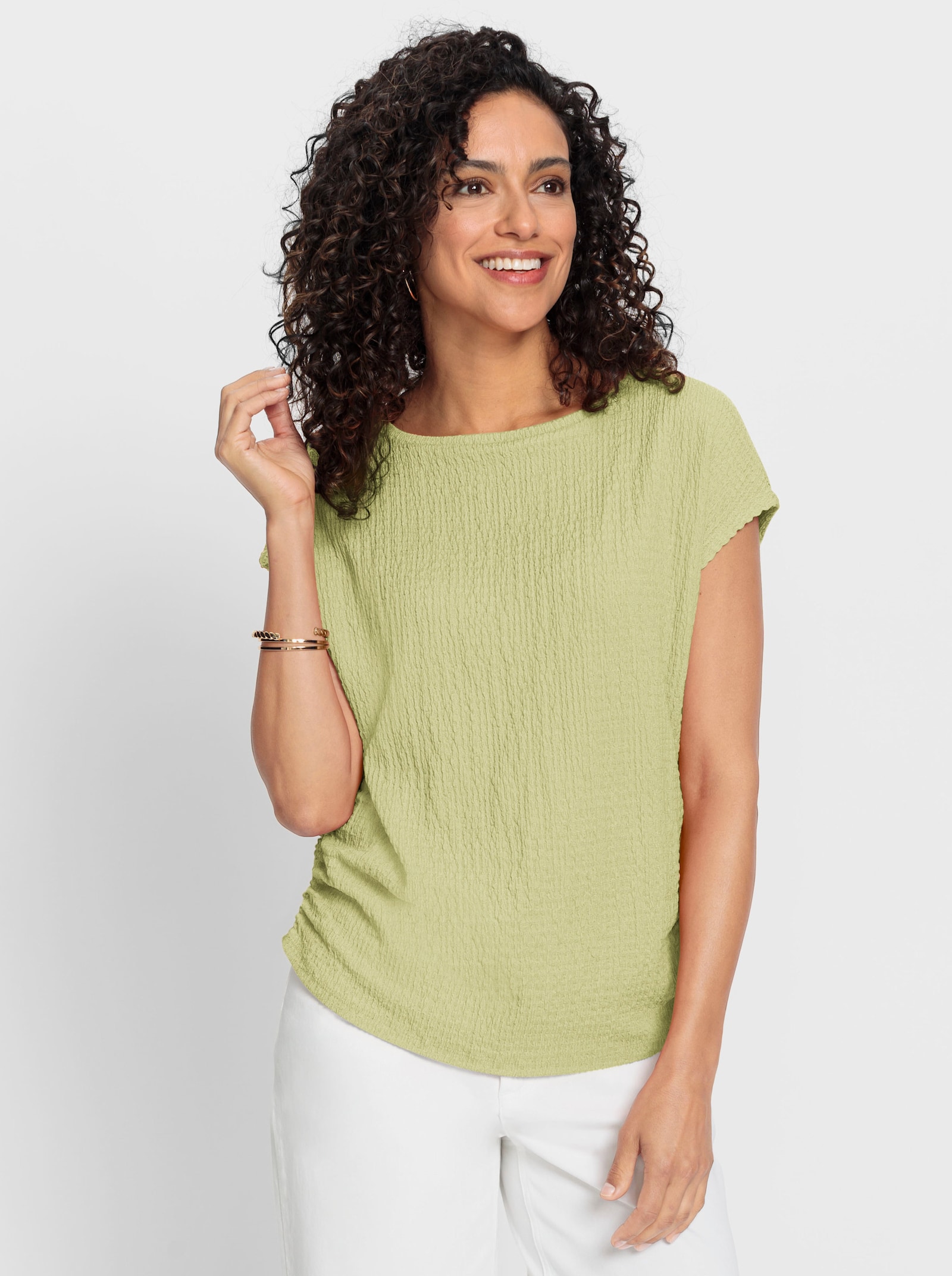 Rundhalsshirt mit seitlicher Raffung - lindgrün