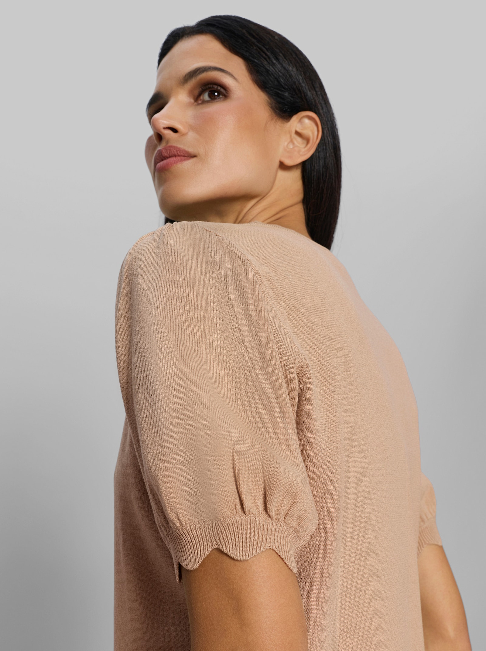 heine Feinstrickpullover mit modischen Puffärmeln - beige