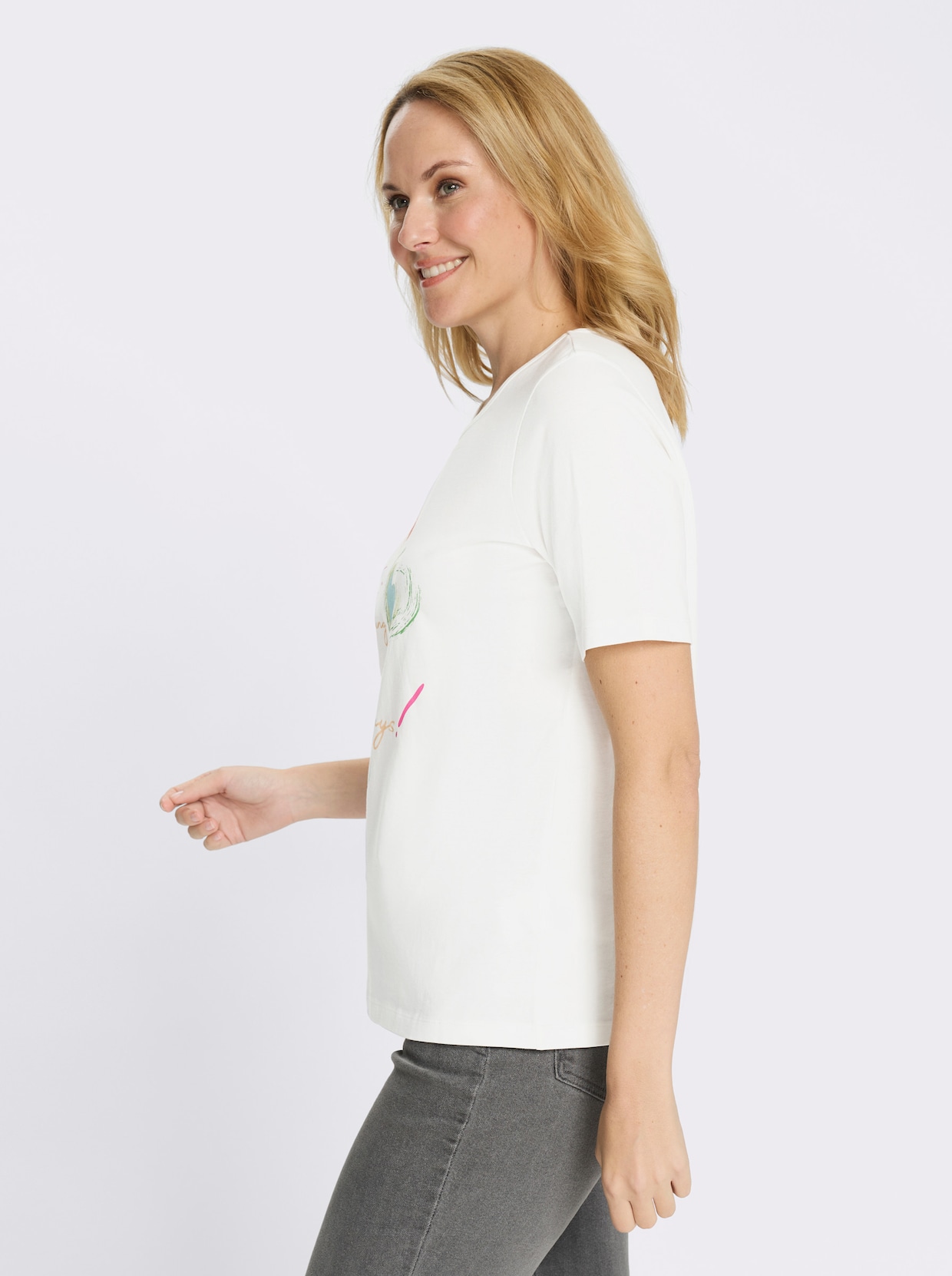 Kurzarmshirt mit platziertem Herz-Print - ecru-apfel