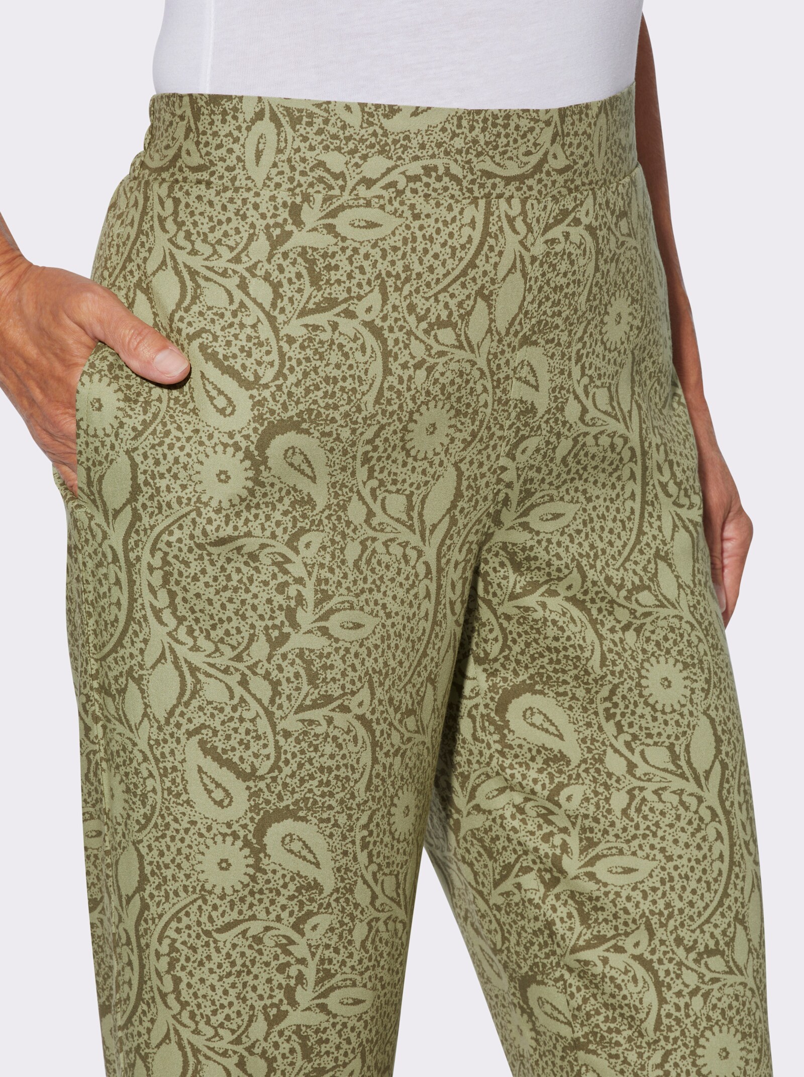 Druckhose in Schlupfform - schilf-khaki-bedruckt