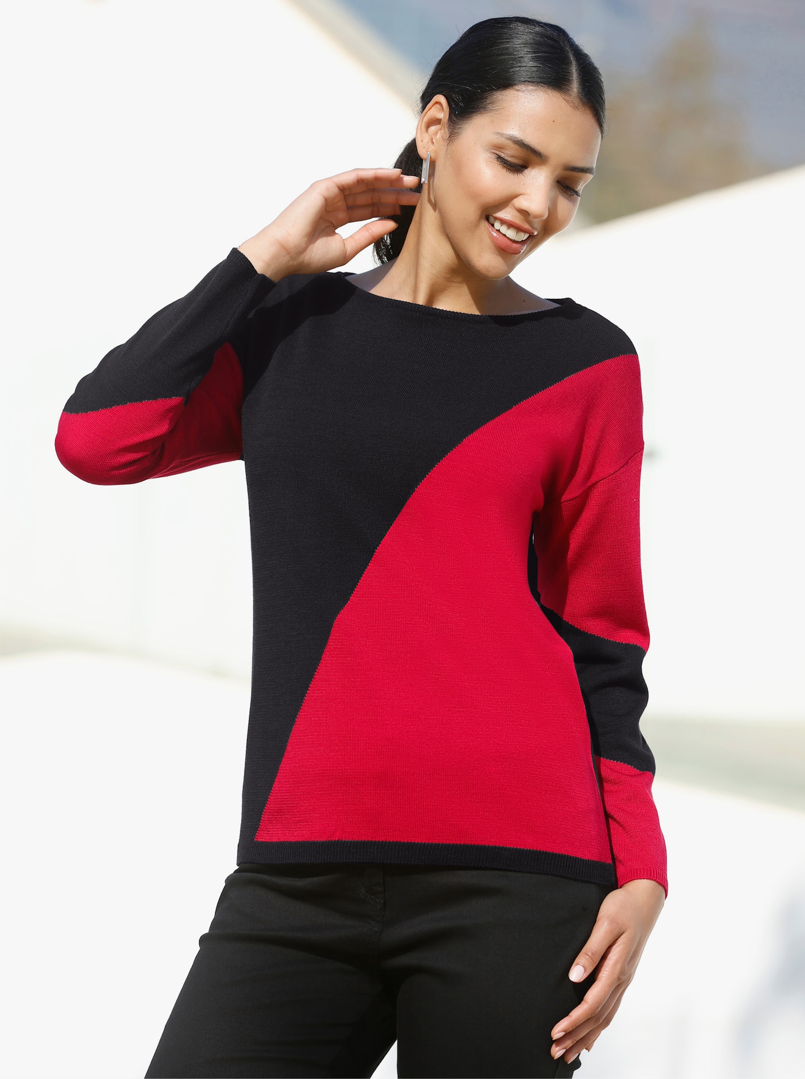 Langarm-Pullover mit Intarsien-Muster - schwarz-rot-gemustert