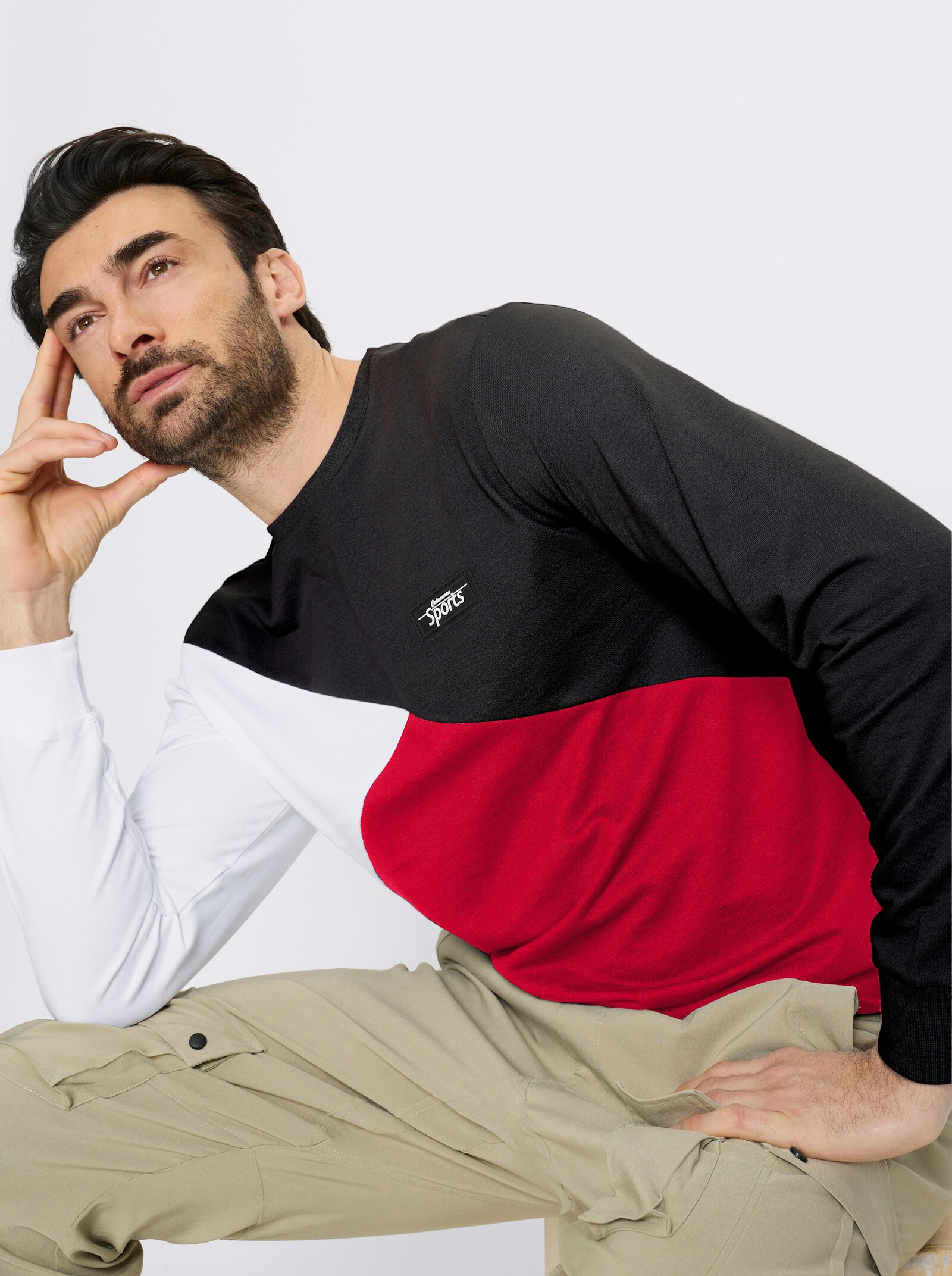 Catamaran Sports Sweatshirt mit Rippbündchen - schwarz-rot
