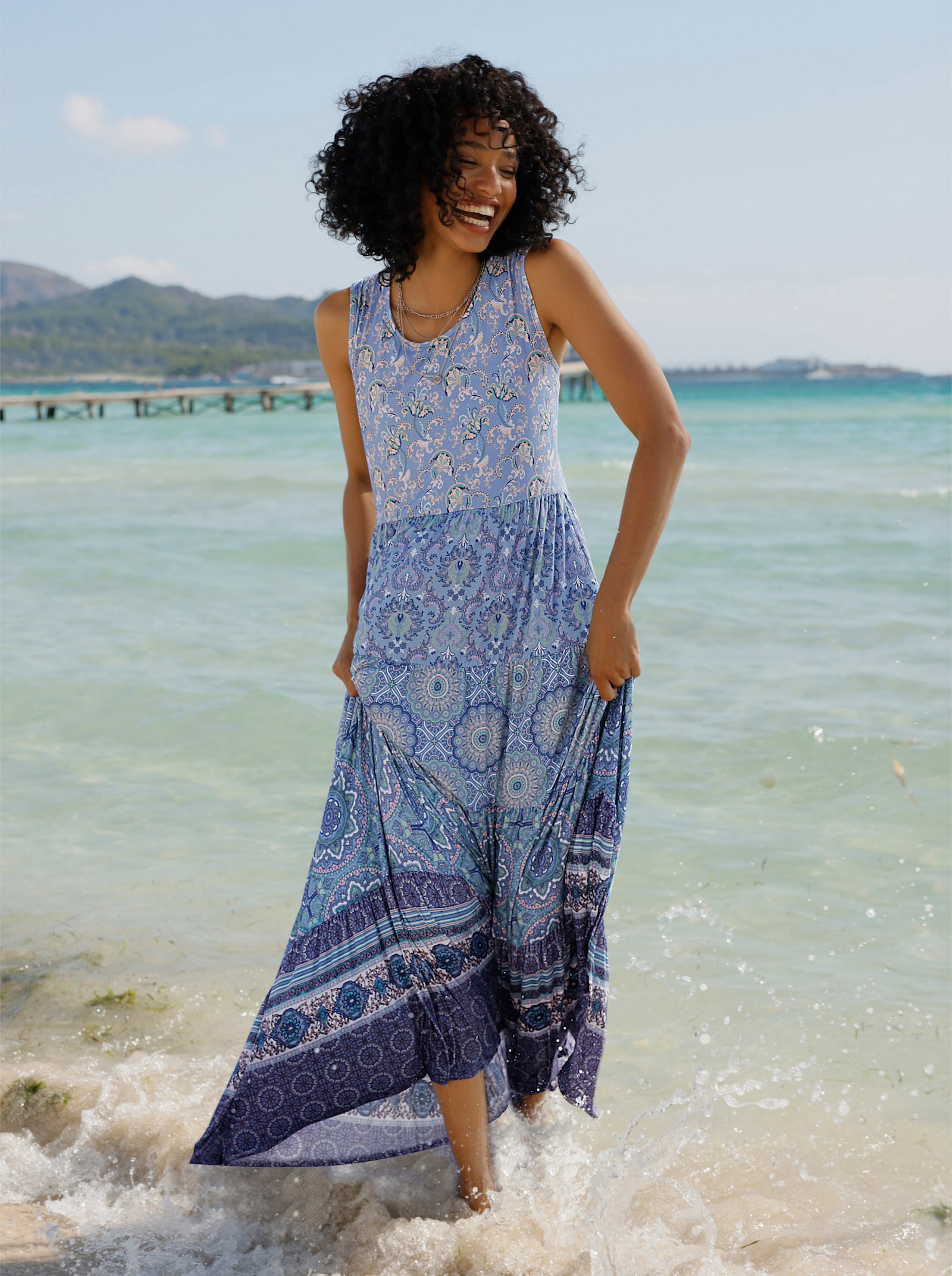 heine Jerseykleid mit Ornament-Druck - bleu-salbei-bedruckt