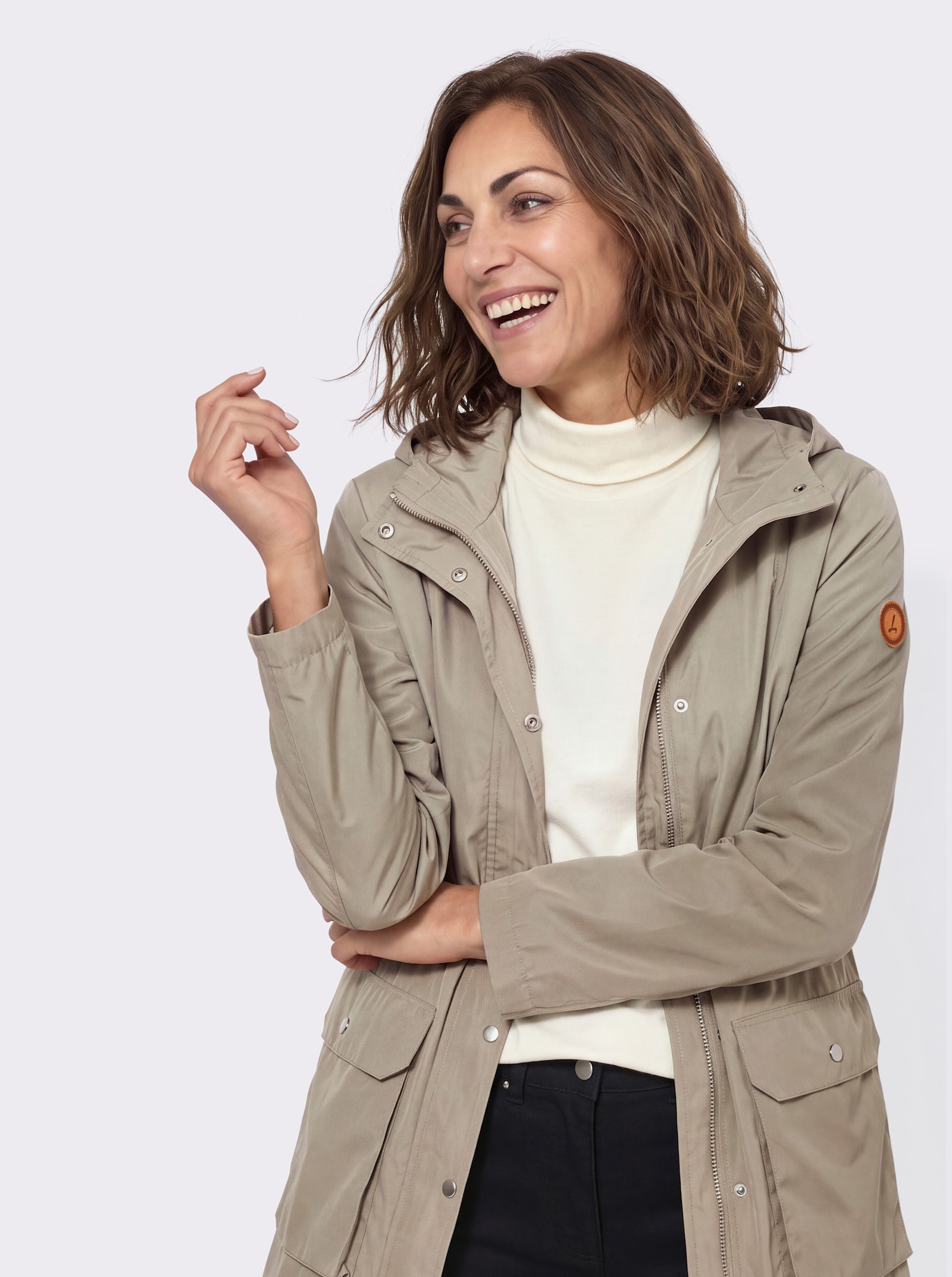 Outdoorjacke mit vielen Details - sesam
