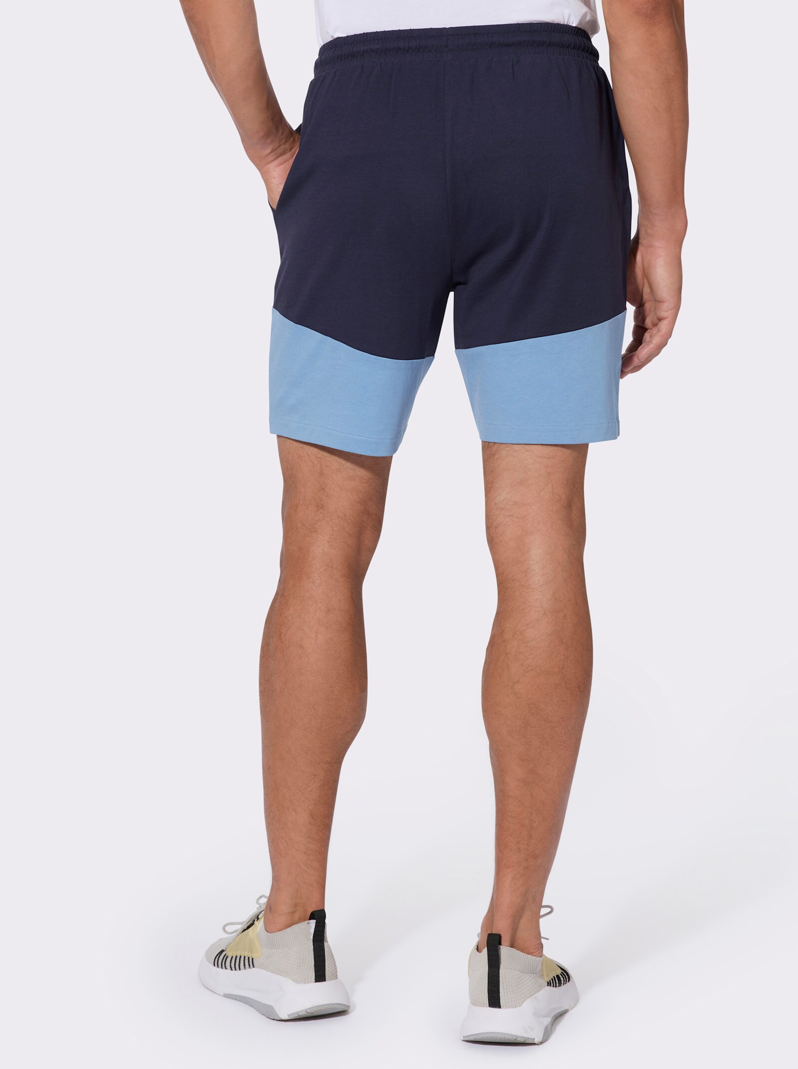 Bermudas mit farbigen Kontrasten - marine-mittelblau