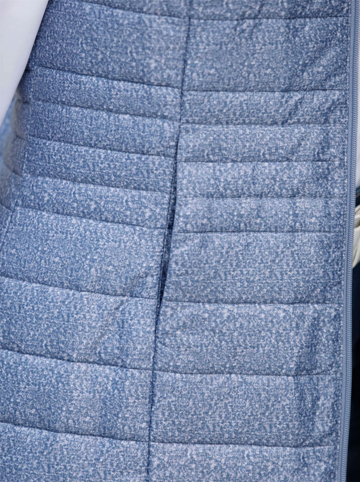 Prošívaná vesta - džínová modrá-melír