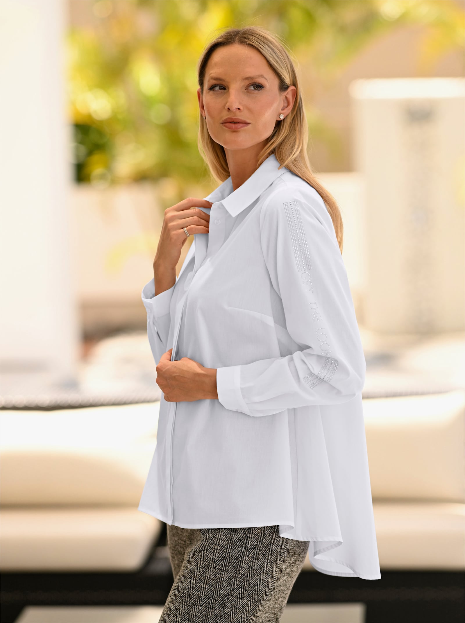 heine Halenka s dlouhým rukávem mírně rozšířeného střihu - bílá