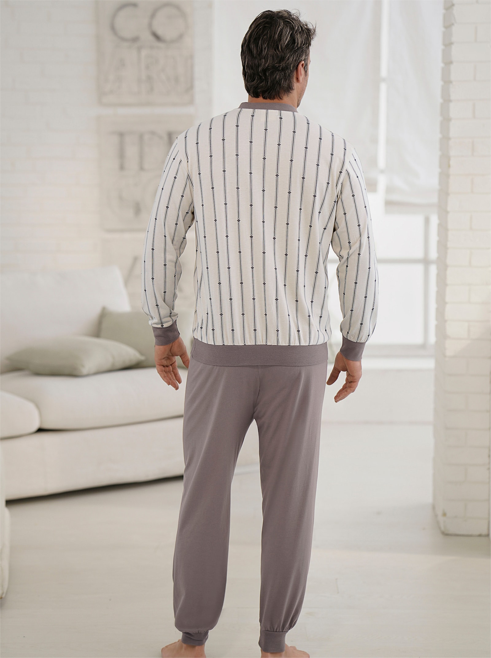 KINGsCLUB Pyžamo - prírodná hnedá