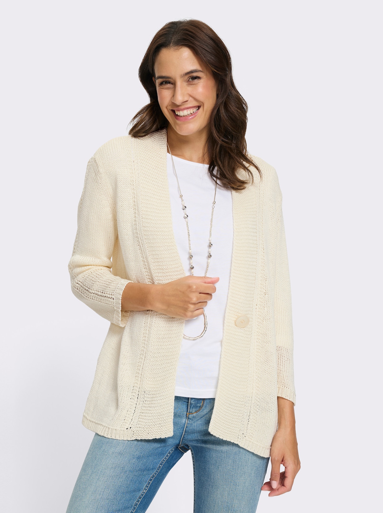 Strickjacke in pflegeleichtem Bändchengarn - champagner