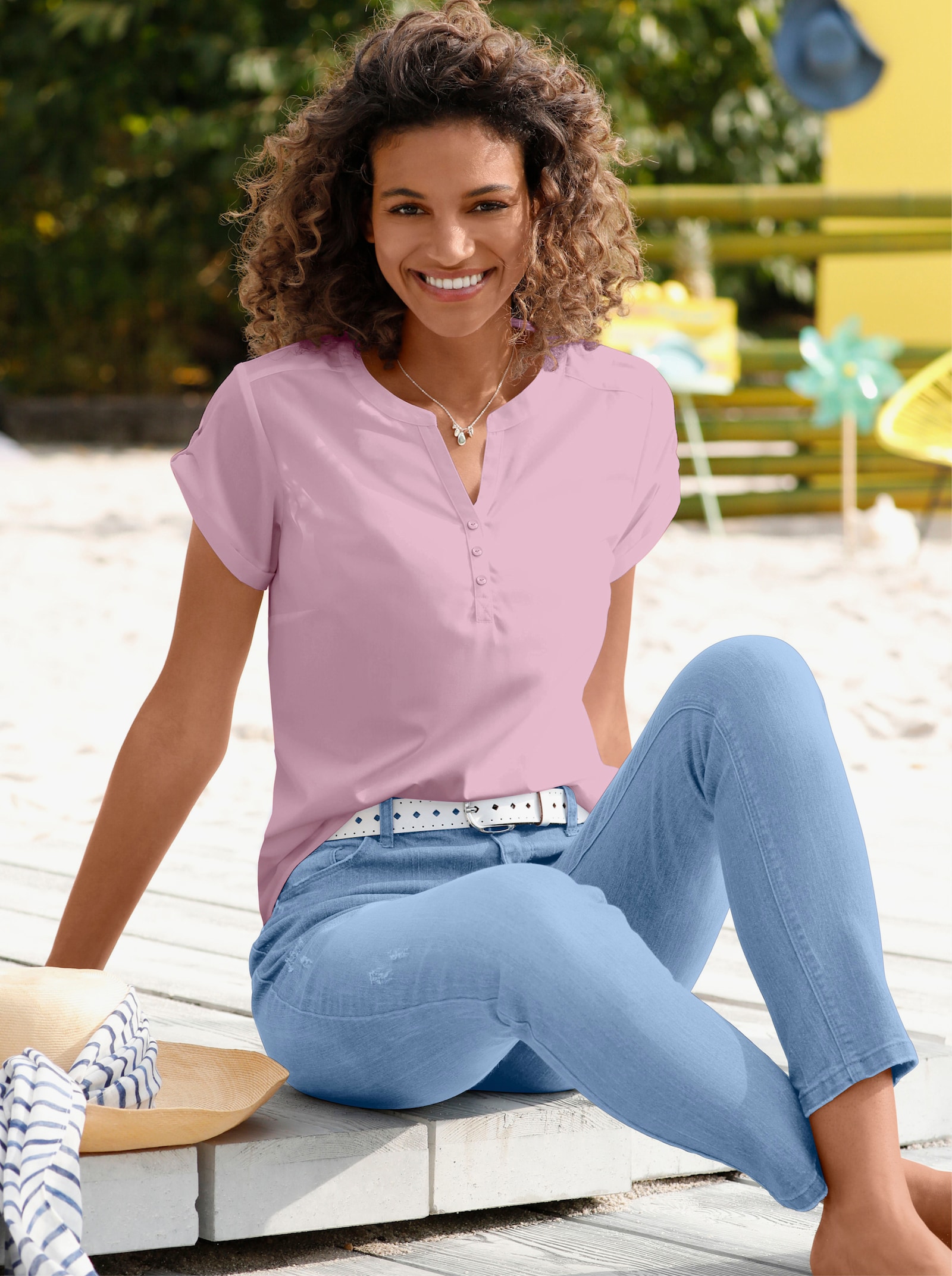 Kurzarmbluse mit Rückenfalte - hellrosé