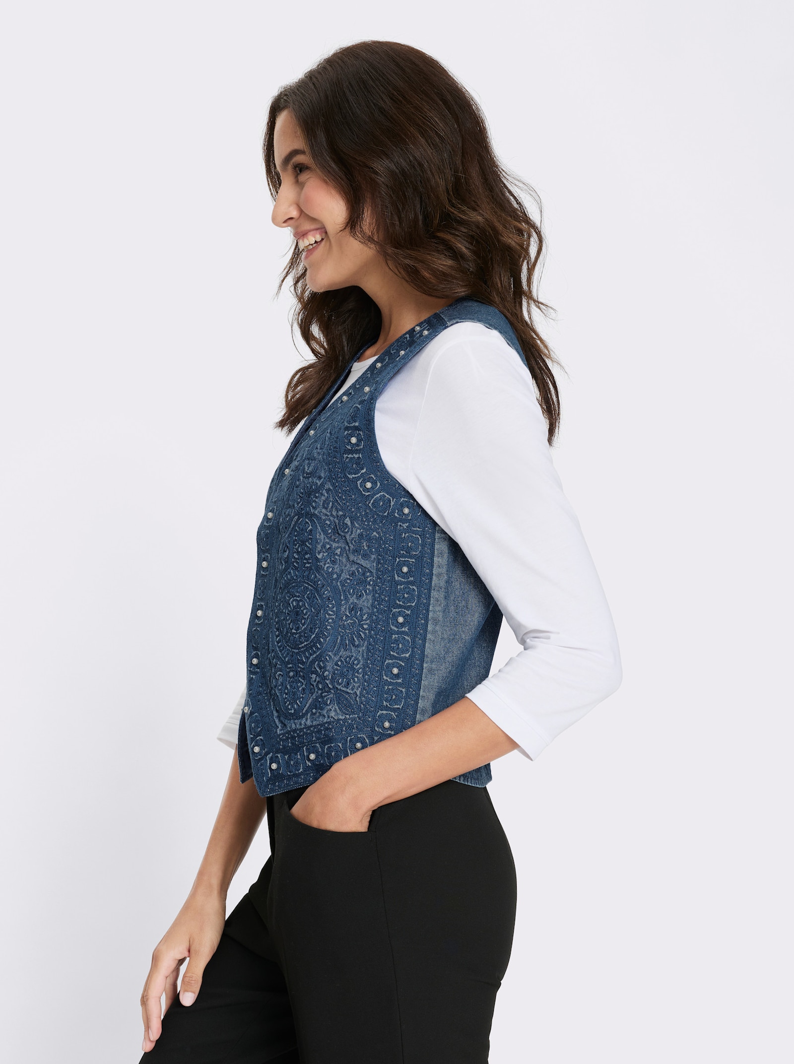 Jeansweste mit Zierperlen - blue-stone-washed