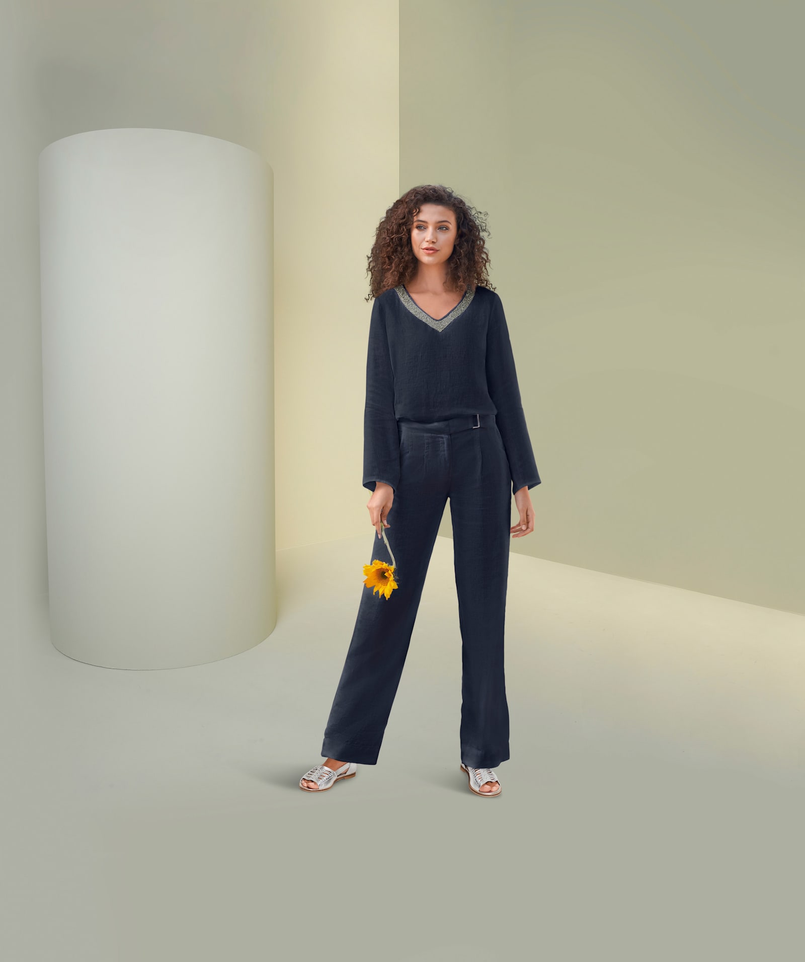 heine Leinenhose mit weit geschnittenen Beinen - nachtblau