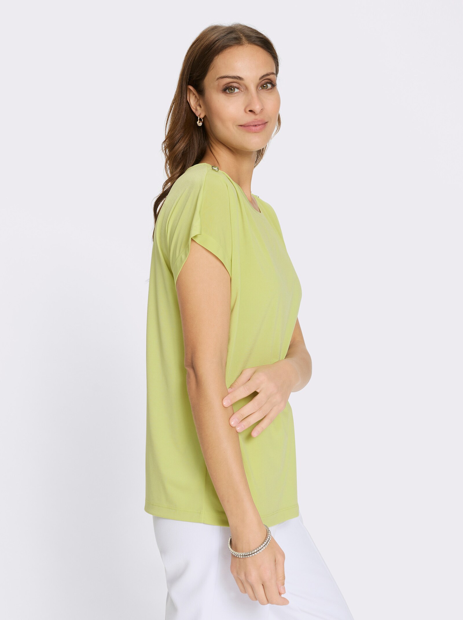 Rundhalsshirt mit Schmucksteinchen - pistazie