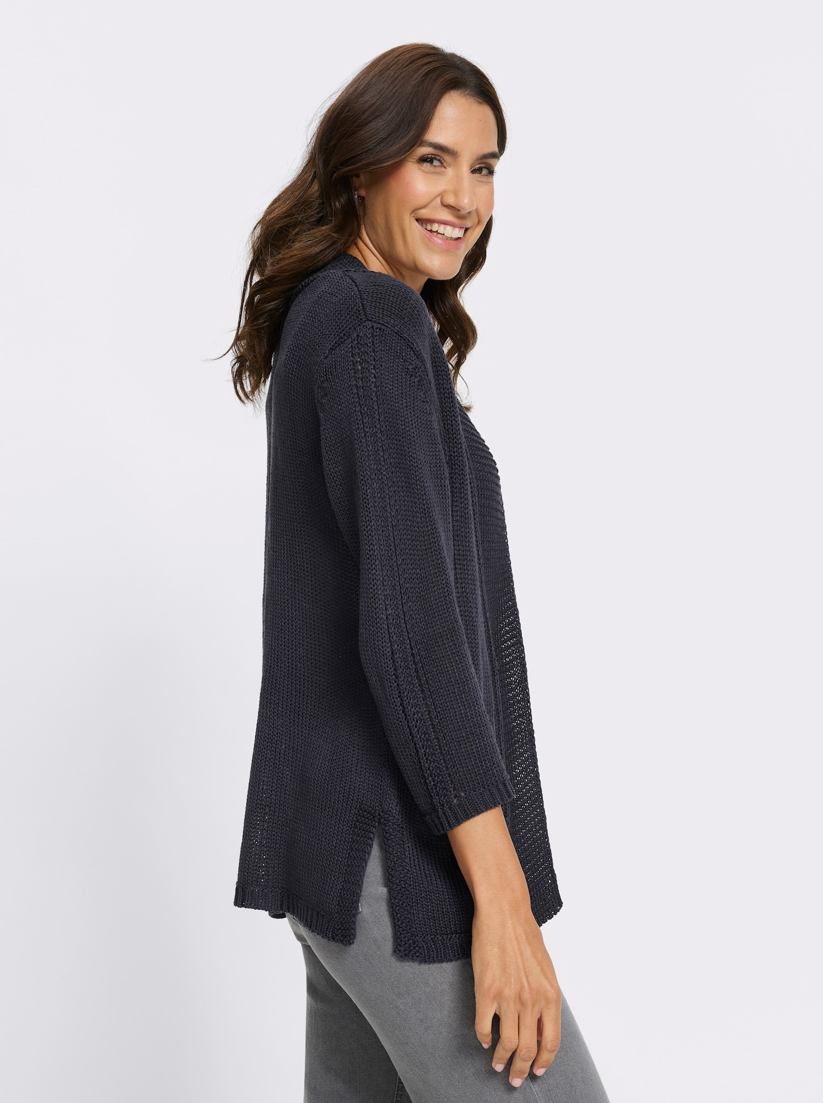 Strickjacke in pflegeleichtem Bändchengarn - marine