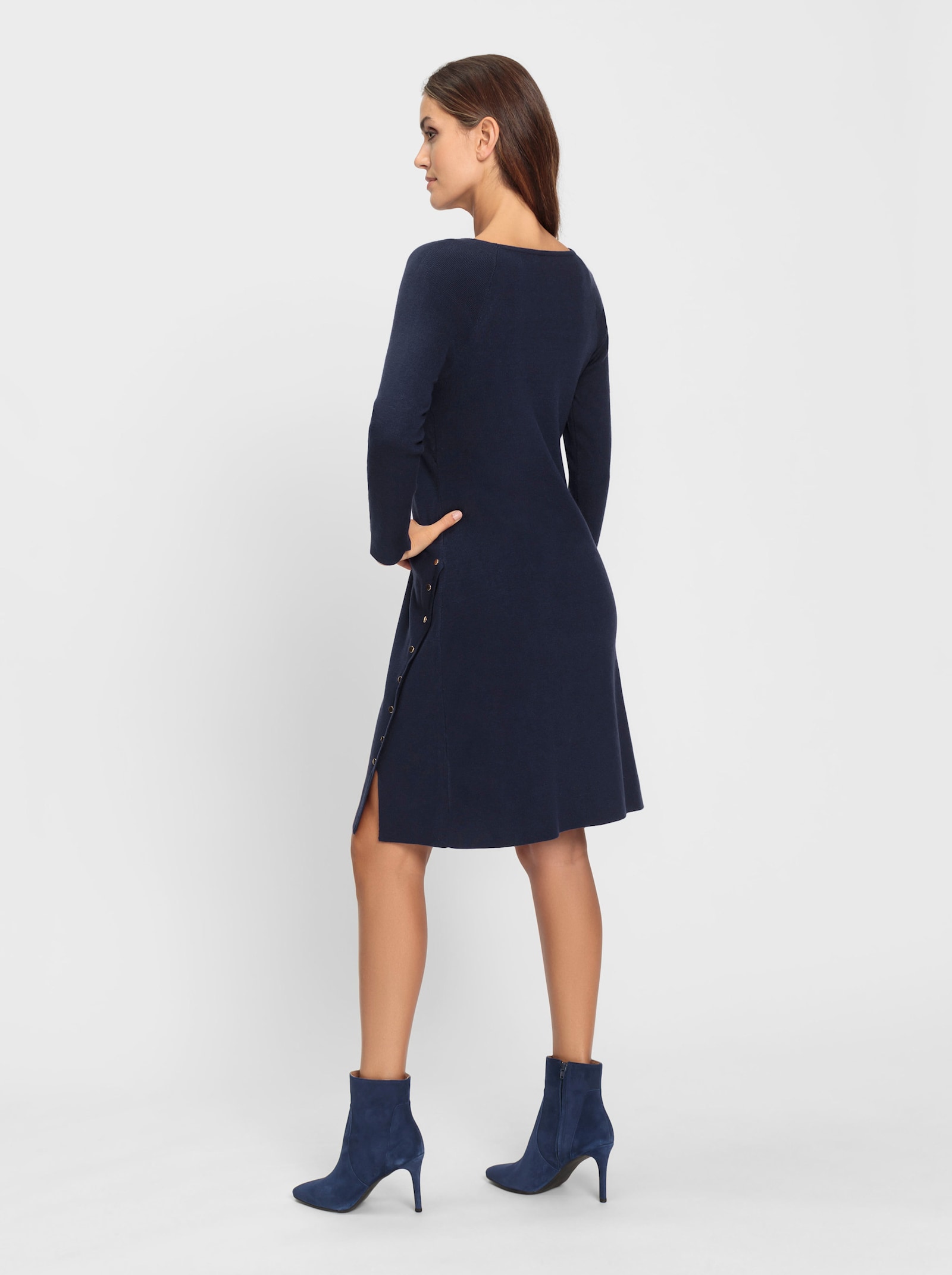 heine Strickkleid mit Nieten - marine