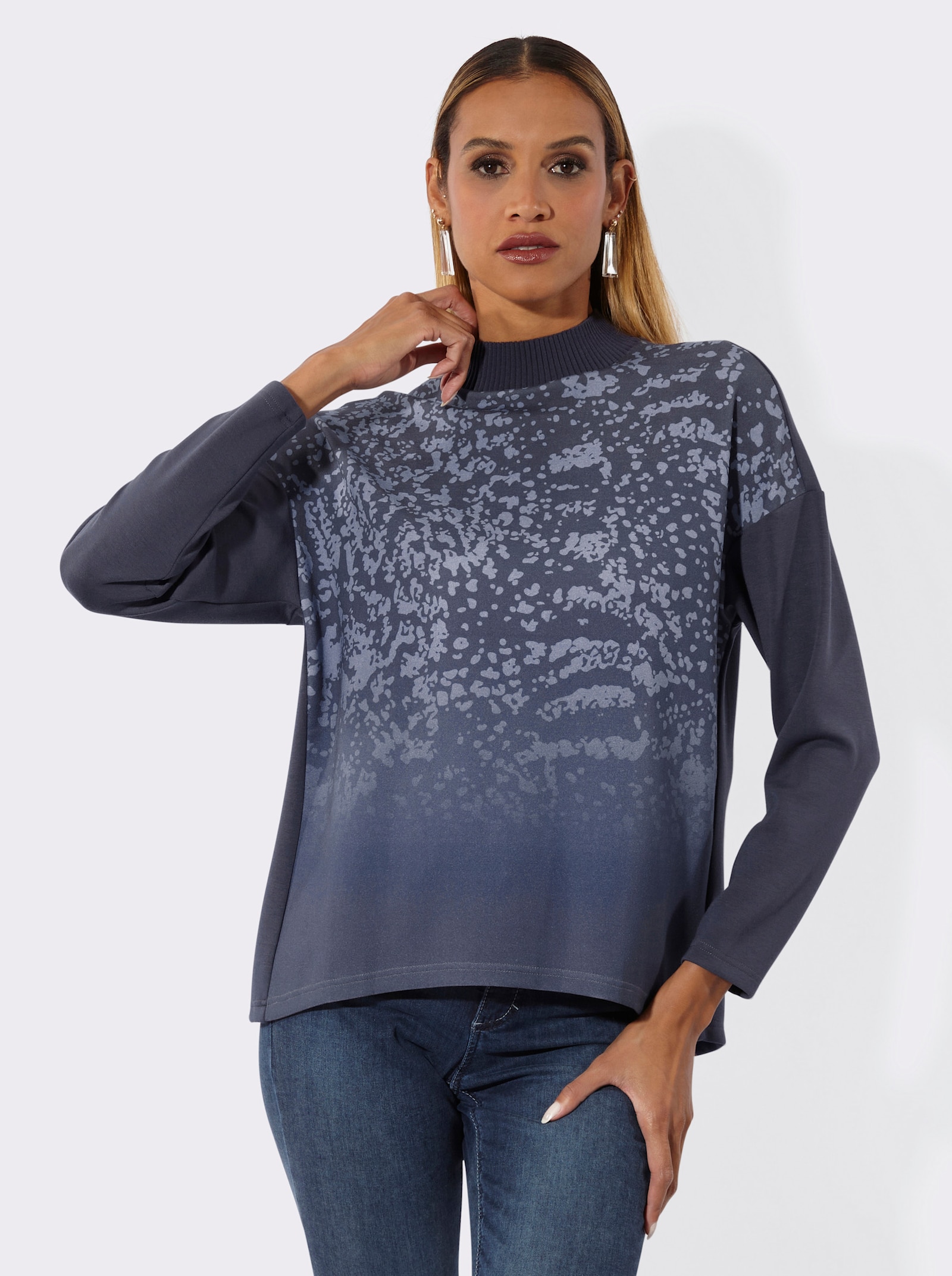 Stehkragenshirt mit platziertem Druck - marine-taubenblau-bedruckt
