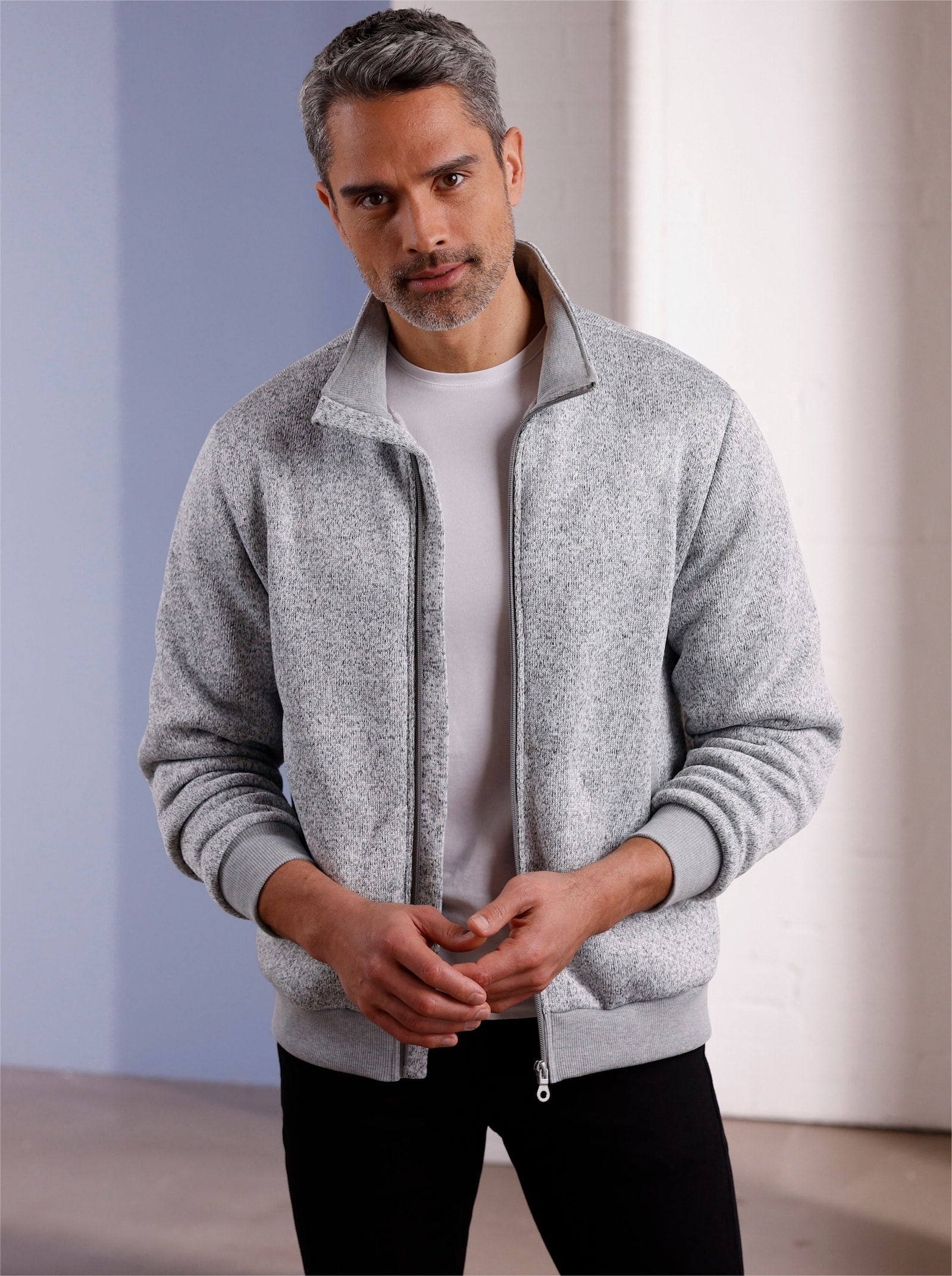 Gebreid fleecejack met teddyvoering - lichtgrijs gemêleerd