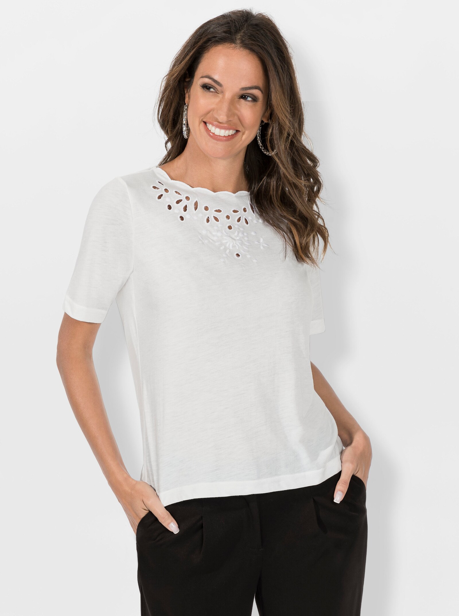 Shirt met korte mouwen en gebloemde cut-outs - ecru