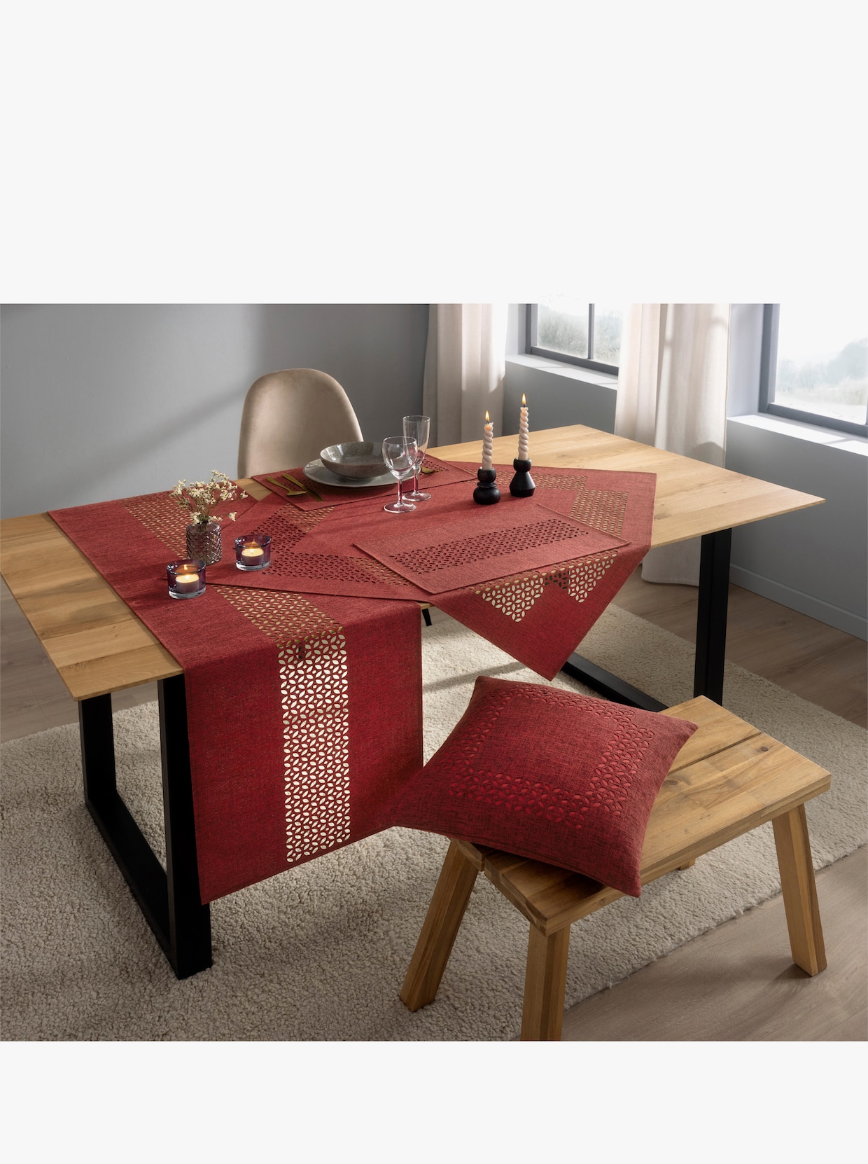 Tischdecke - dunkelrot