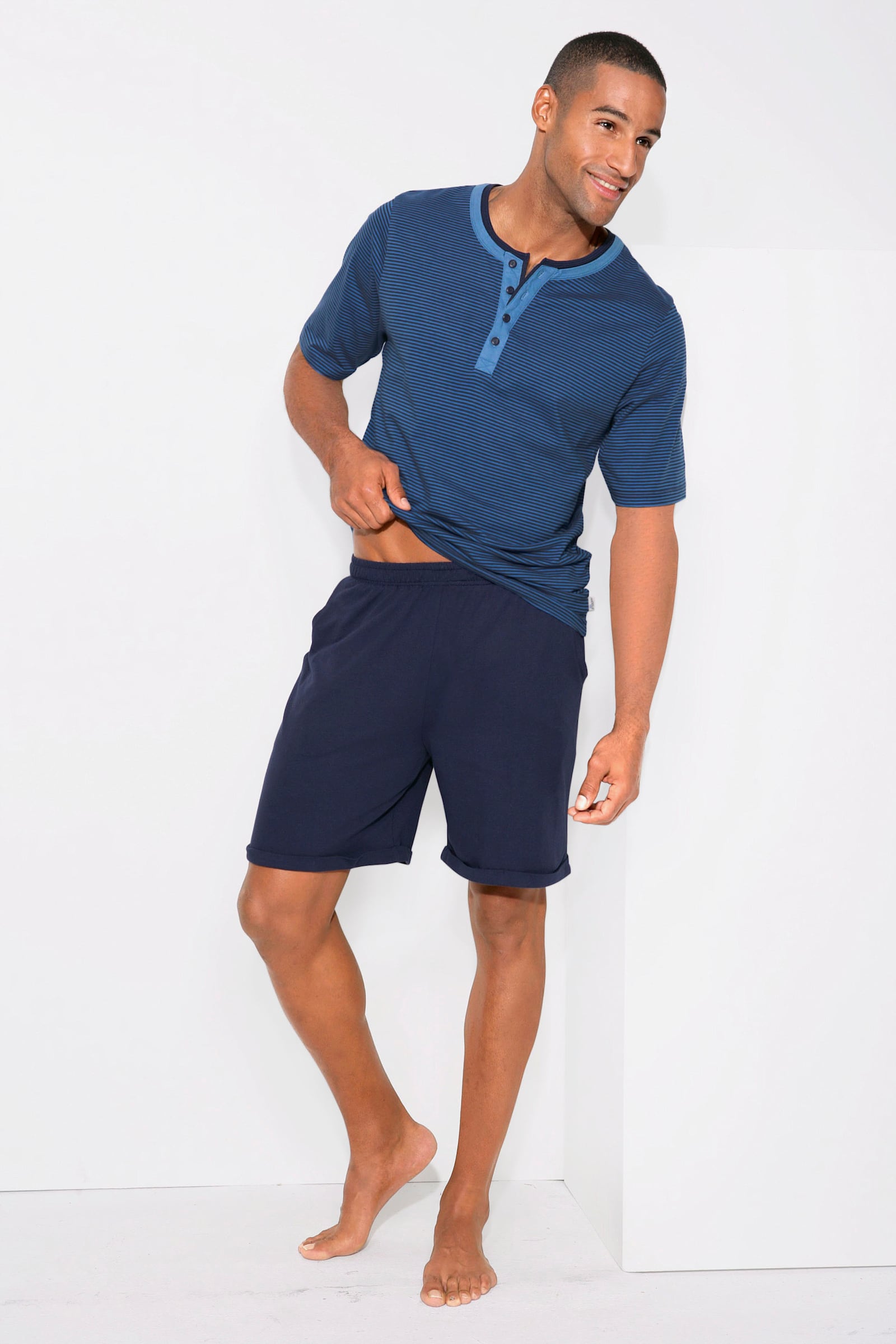 AUTHENTIC LE JOGGER Pyjama - blau-gestreift-marine