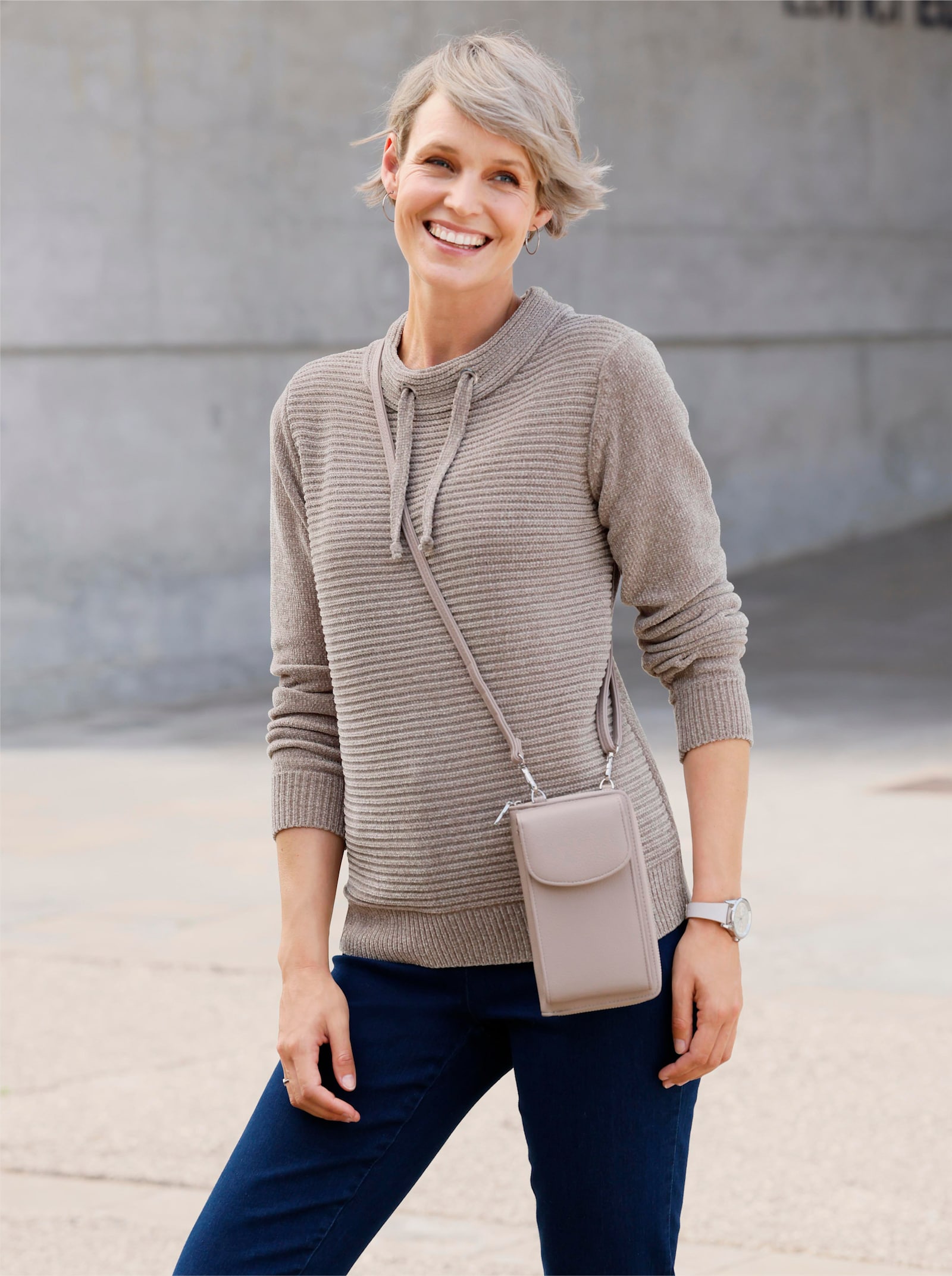 Langarm-Pullover aus Chenille-Garn - sesam