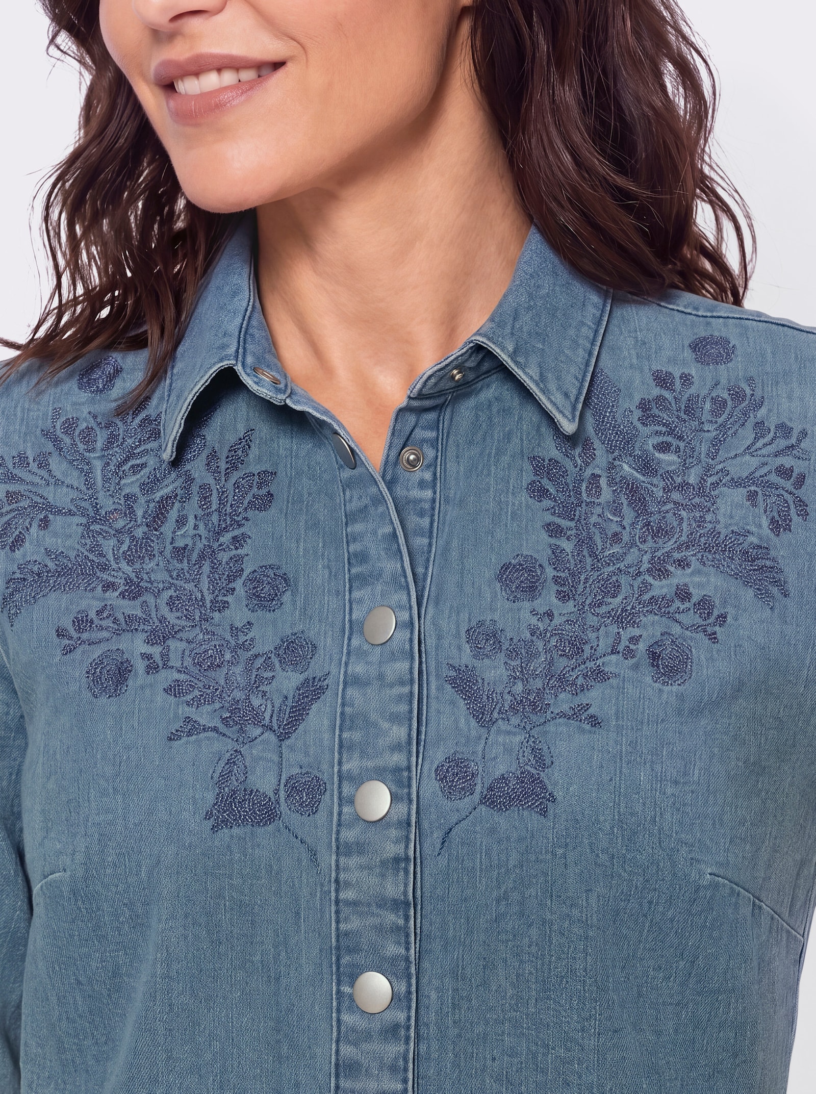 Jeansbluse mit Stickerei - blue-bleached