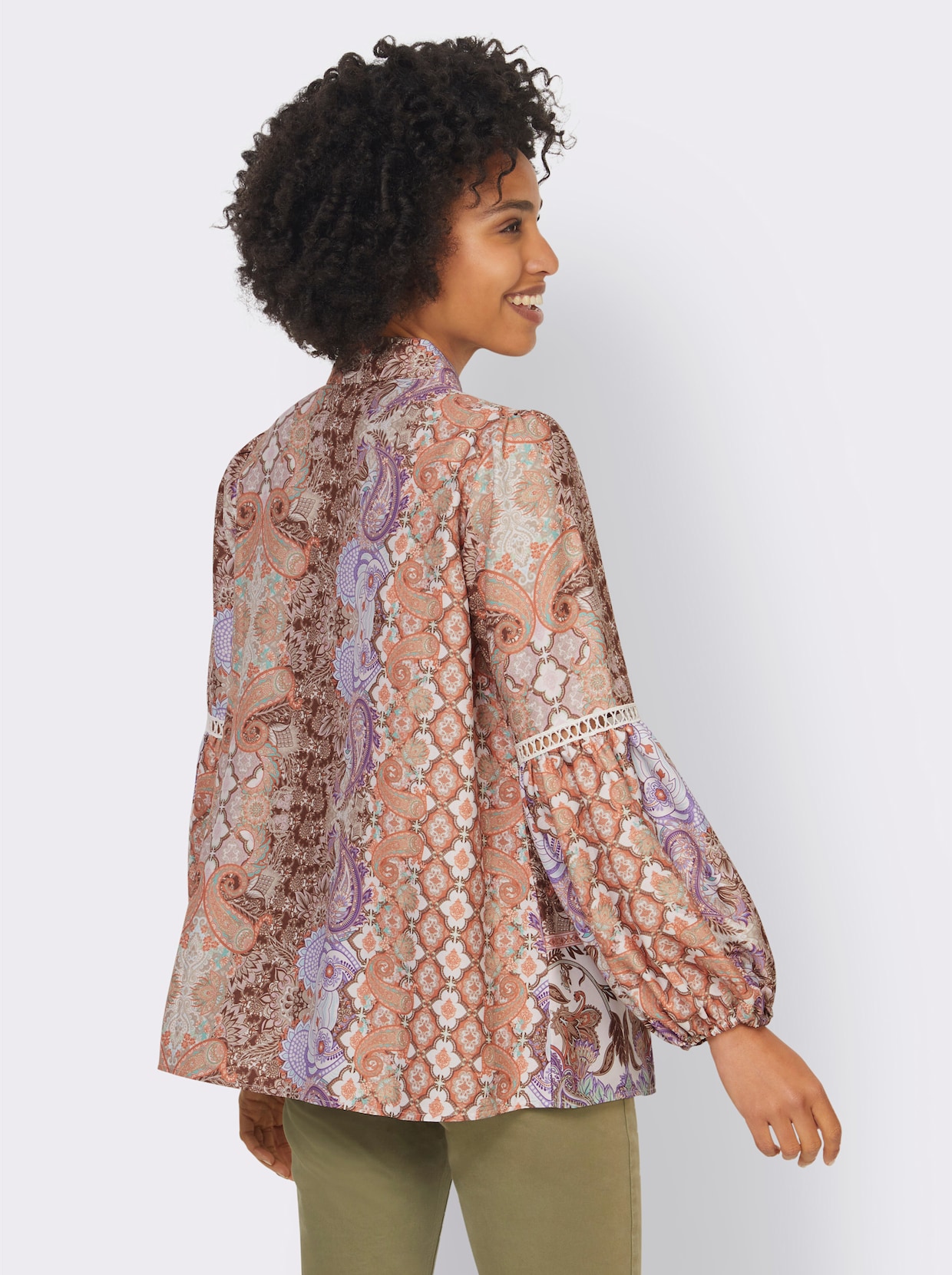 heine Blouse met lange mouwen - beige/hortensia bedrukt