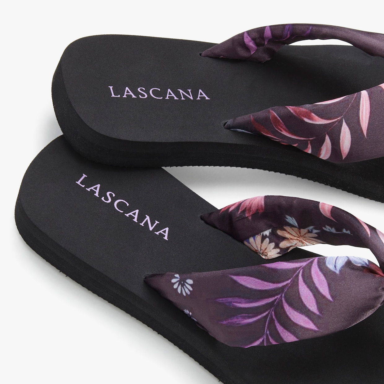 LASCANA Badslippers - gebloemd