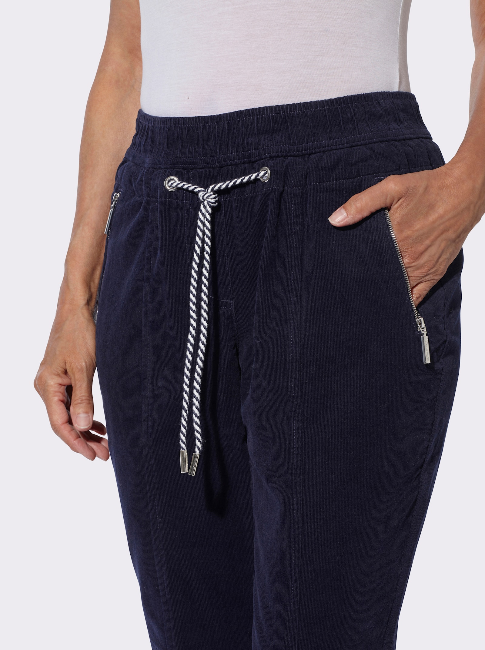 Cordhose zum Reinschlüpfen - marine