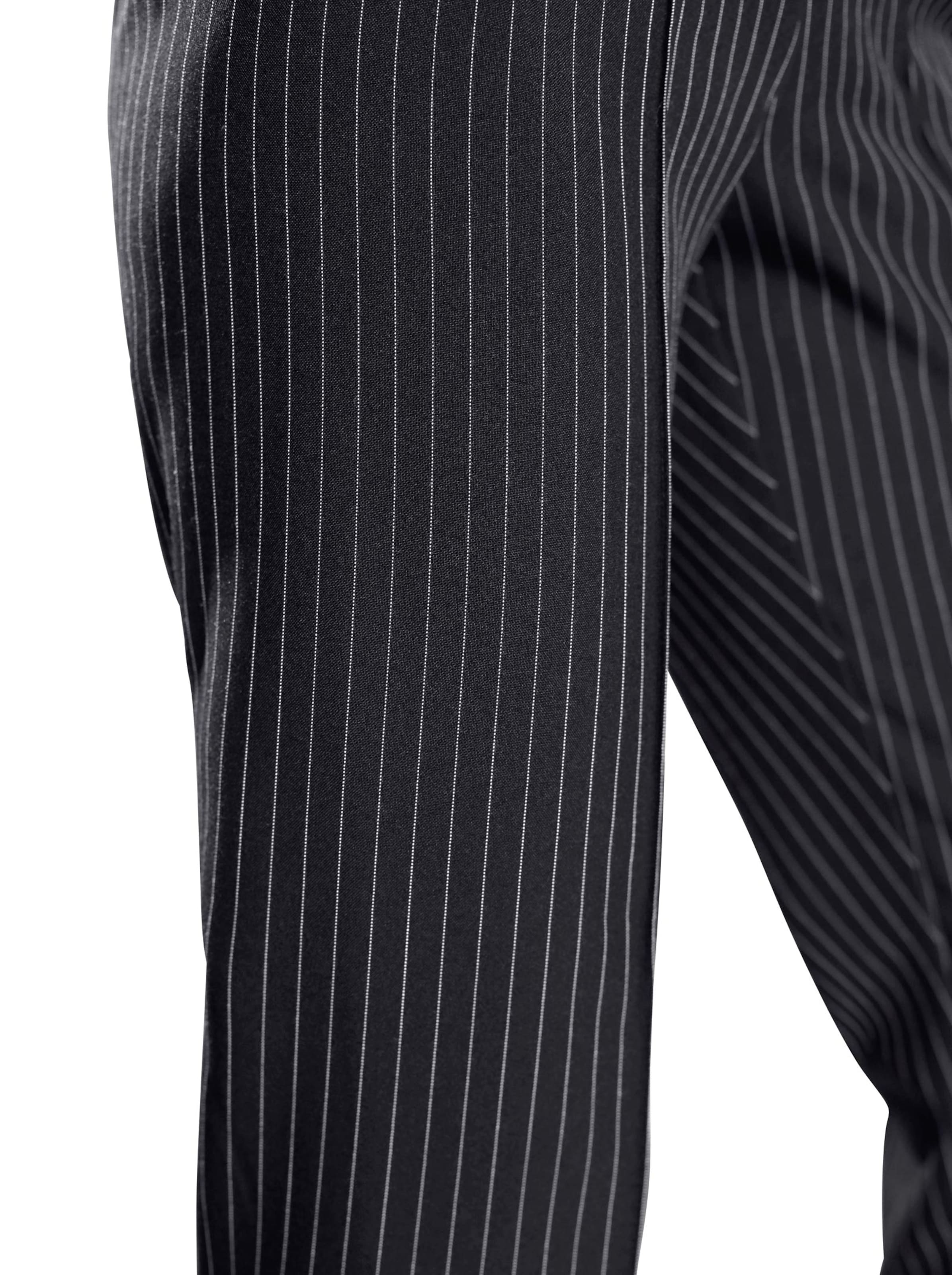Hose - schwarz-weiß-gestreift