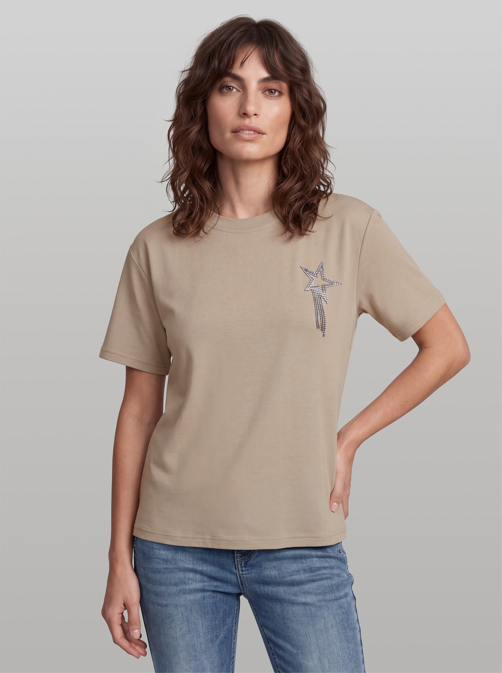 heine Sweatshirt mit Stern-Applikation - beige