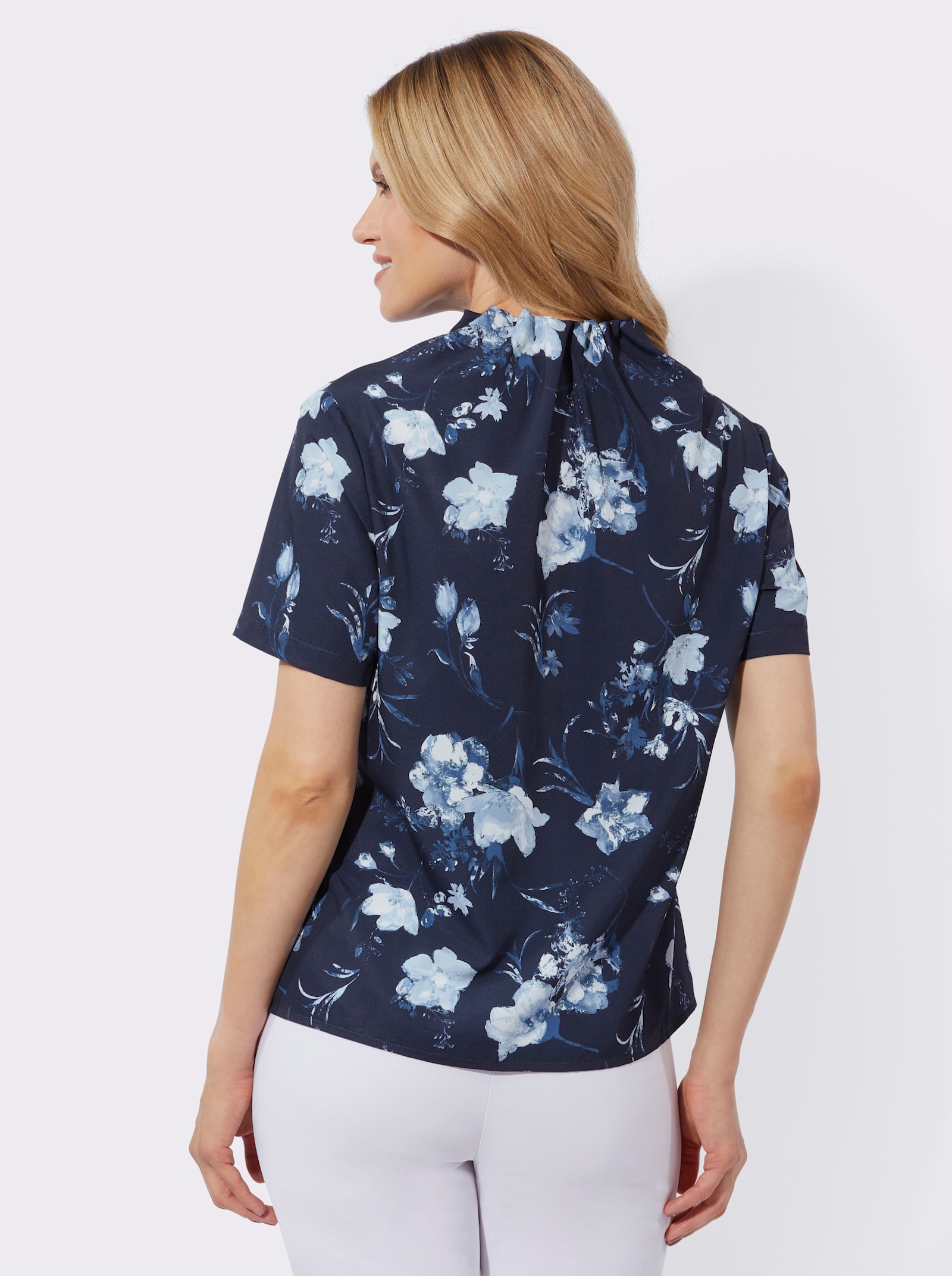 Comfortblouse met gerimpelde opstaande kraag - marine/wit geprint